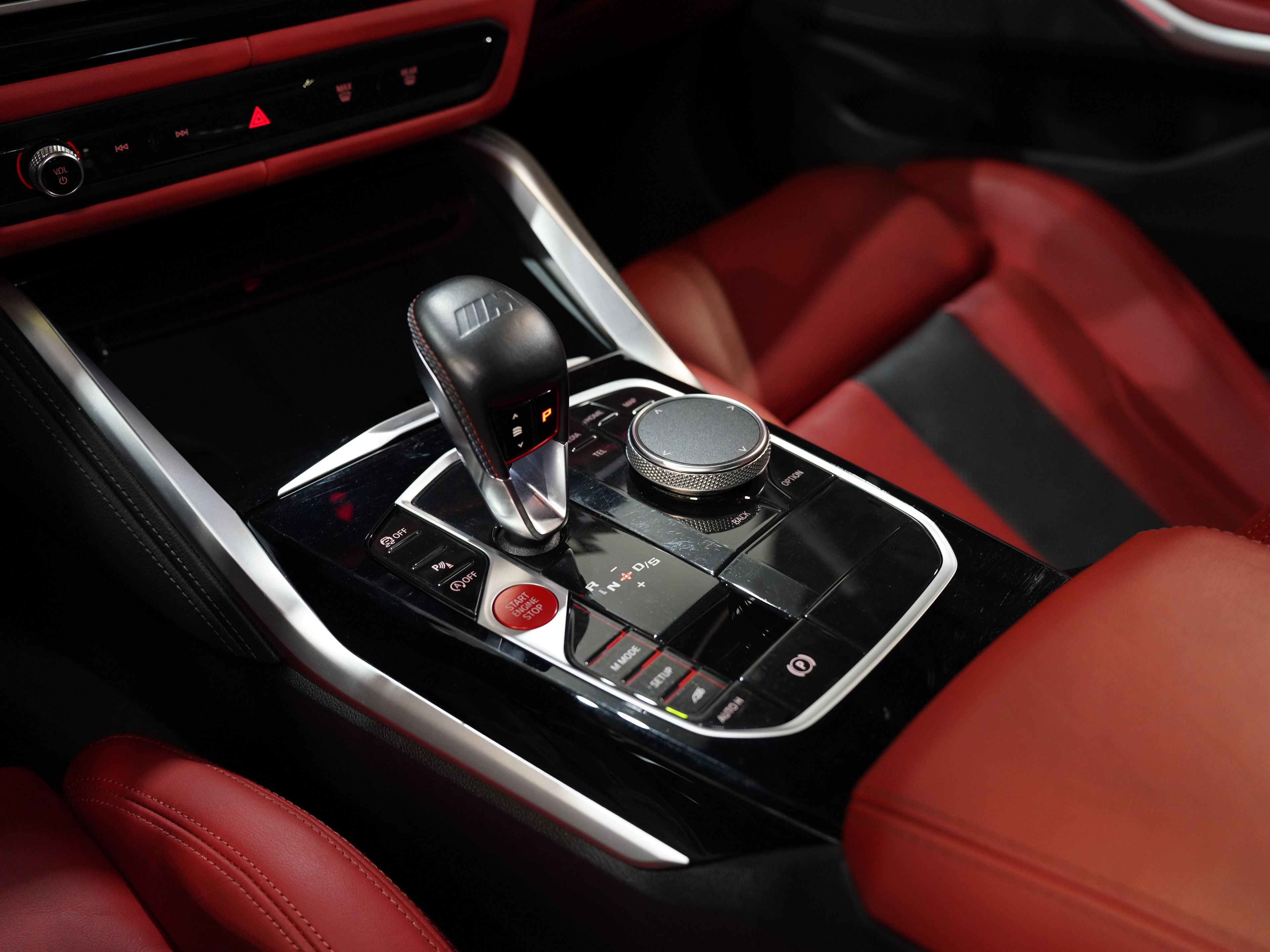 WILDBERRY METALLIC, 2024 BMW M3 Image 49
