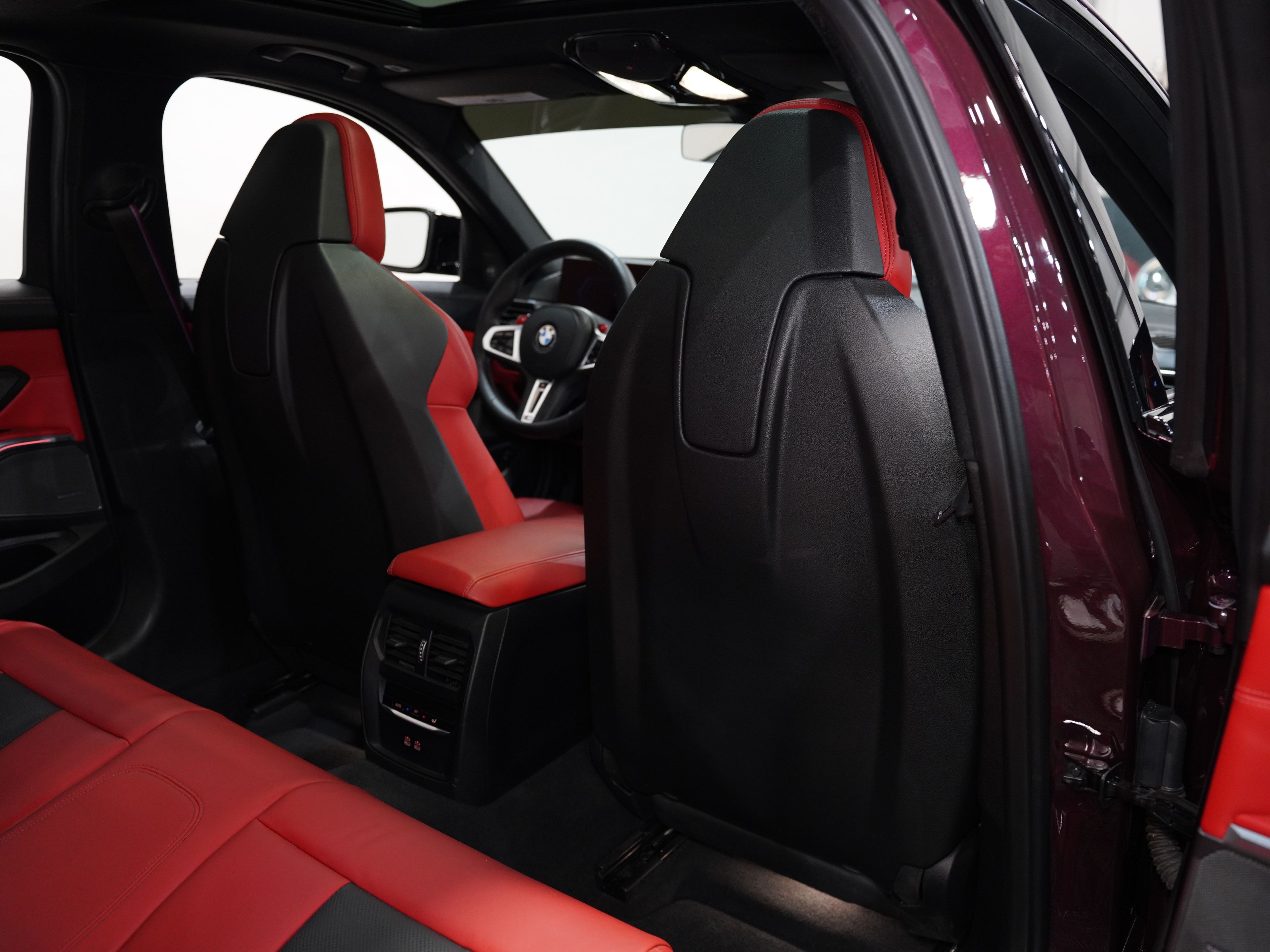 WILDBERRY METALLIC, 2024 BMW M3 Image 41