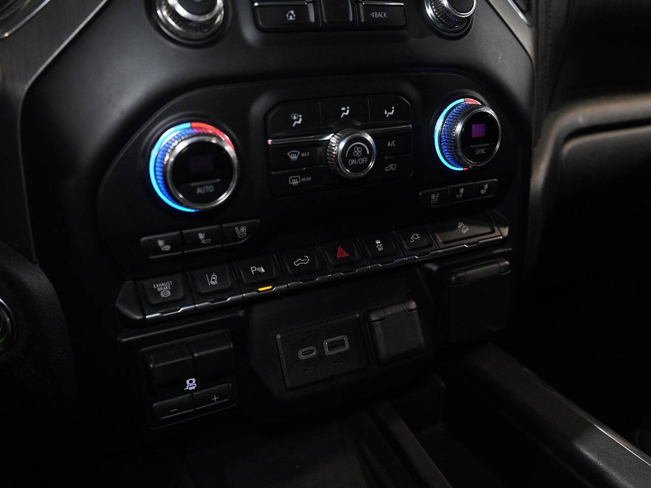 DARK SKY METALLIC, 2020 GMC SIERRA 2500 HD CREW CAB Image 44
