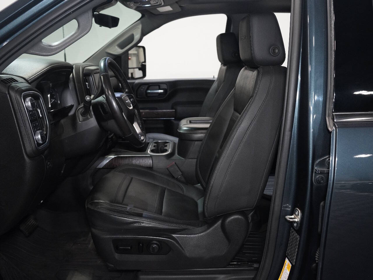 DARK SKY METALLIC, 2020 GMC SIERRA 2500 HD CREW CAB Image 30