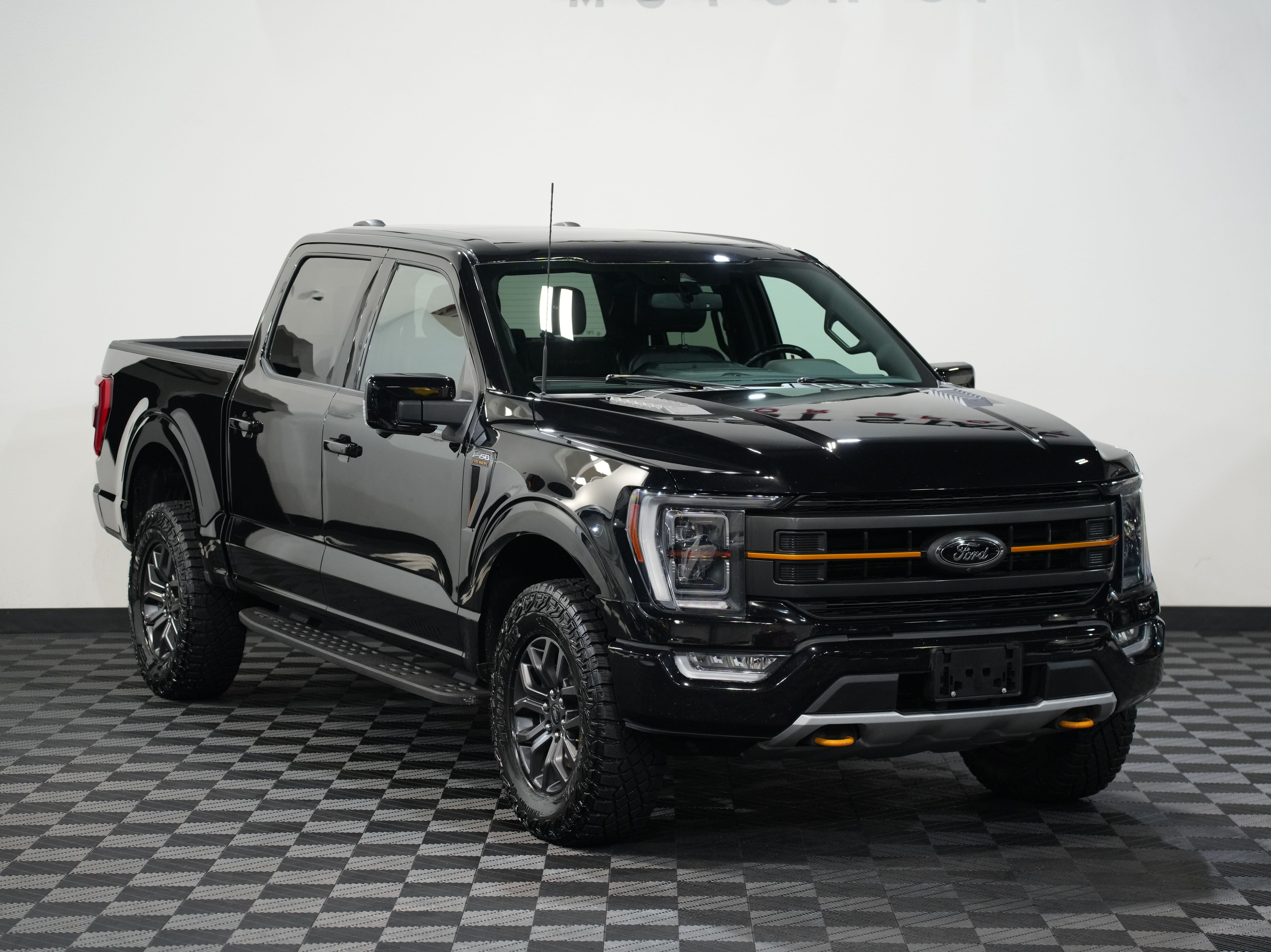 BLACK, 2021 FORD F150 SUPERCREW CAB Image 5