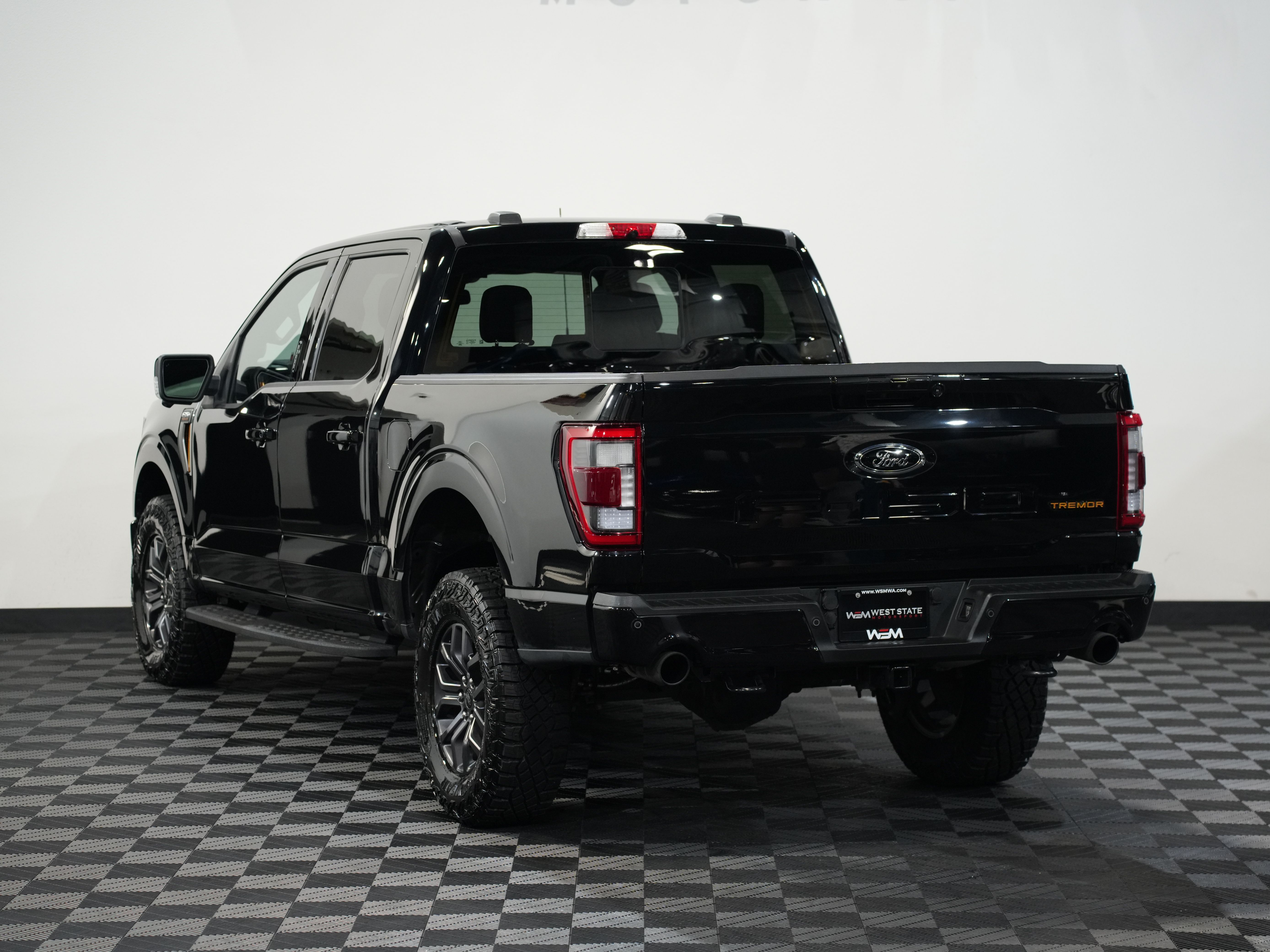BLACK, 2021 FORD F150 SUPERCREW CAB Image 8