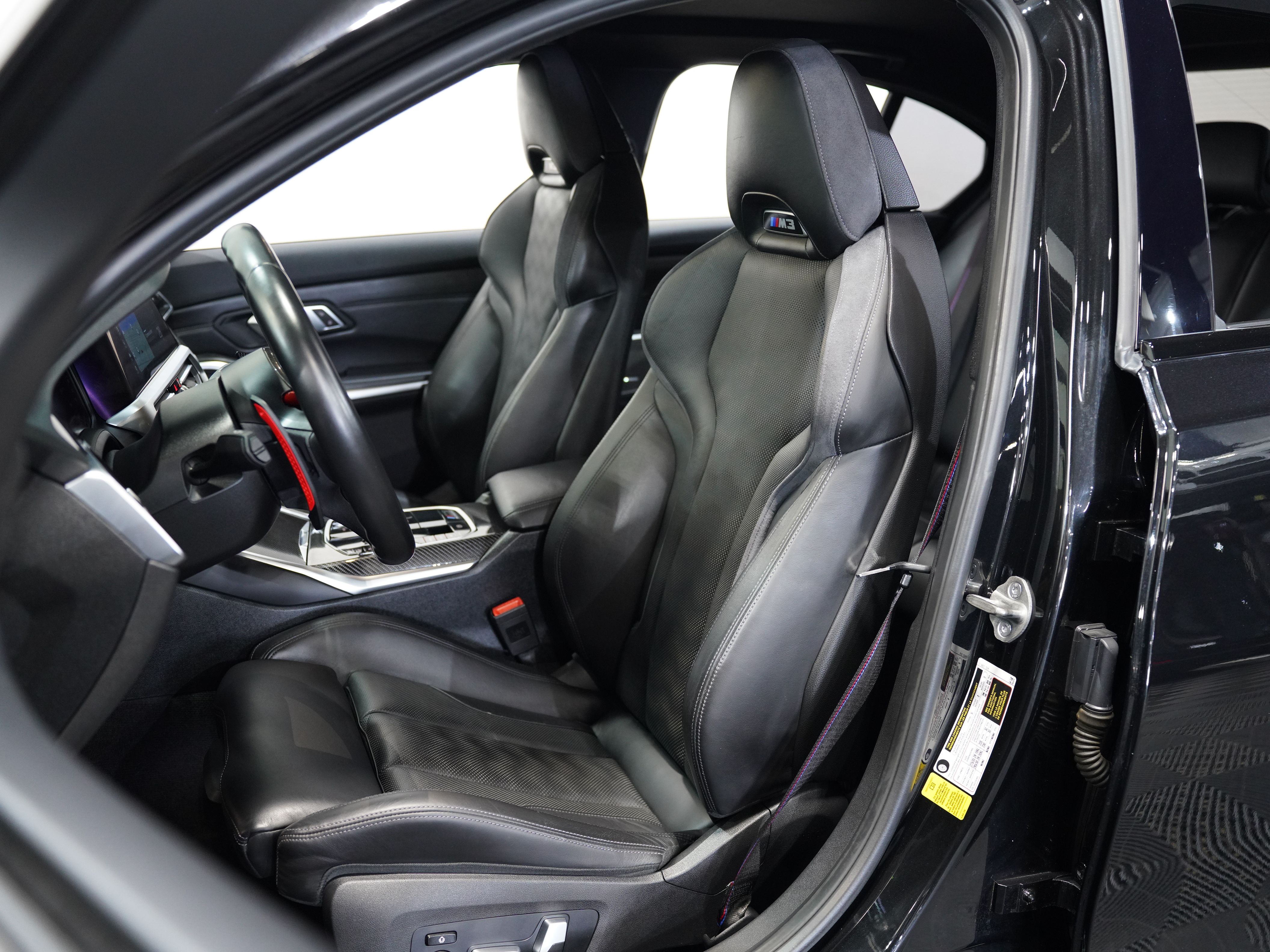 2022 BMW M3 Image 35