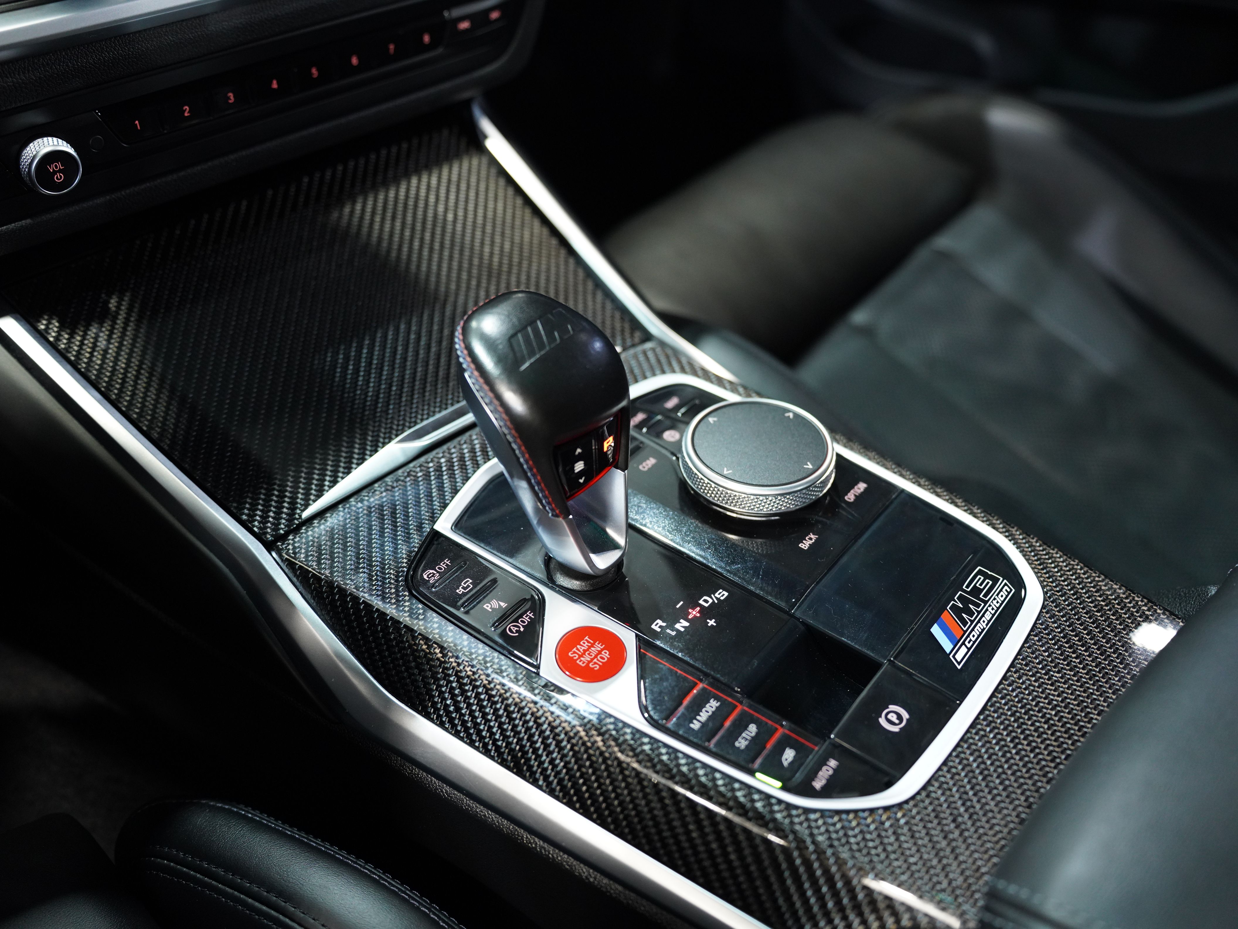 2022 BMW M3 Image 52