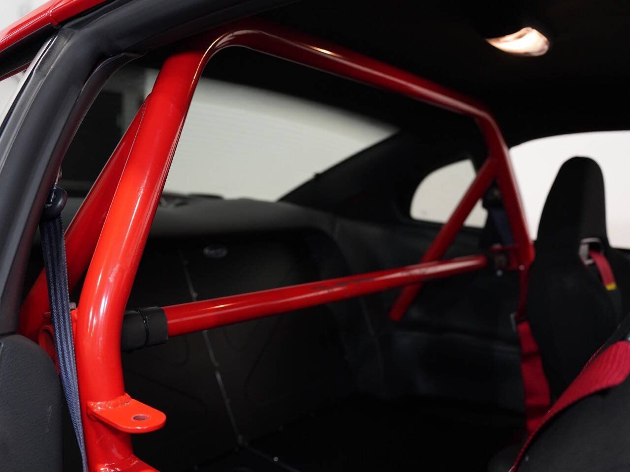 RED, 2001 FORD MUSTANG Image 37
