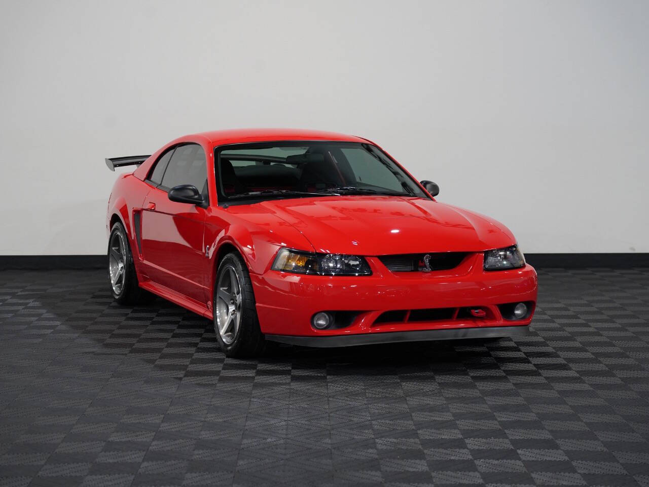 RED, 2001 FORD MUSTANG Image 5