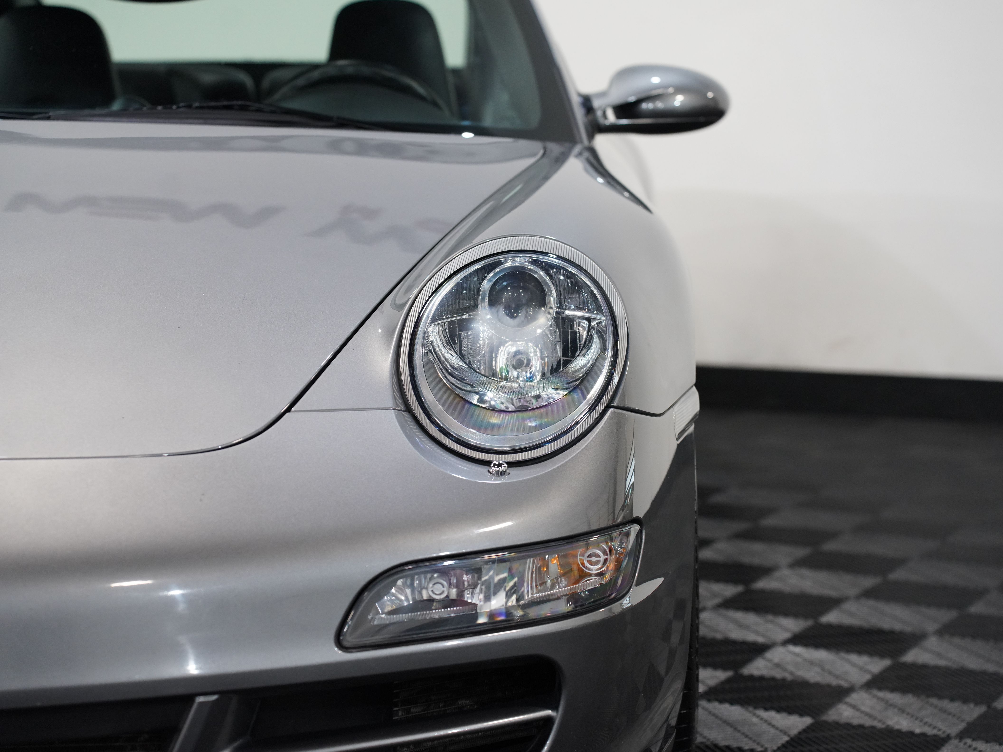 2008 PORSCHE 911 Image 10