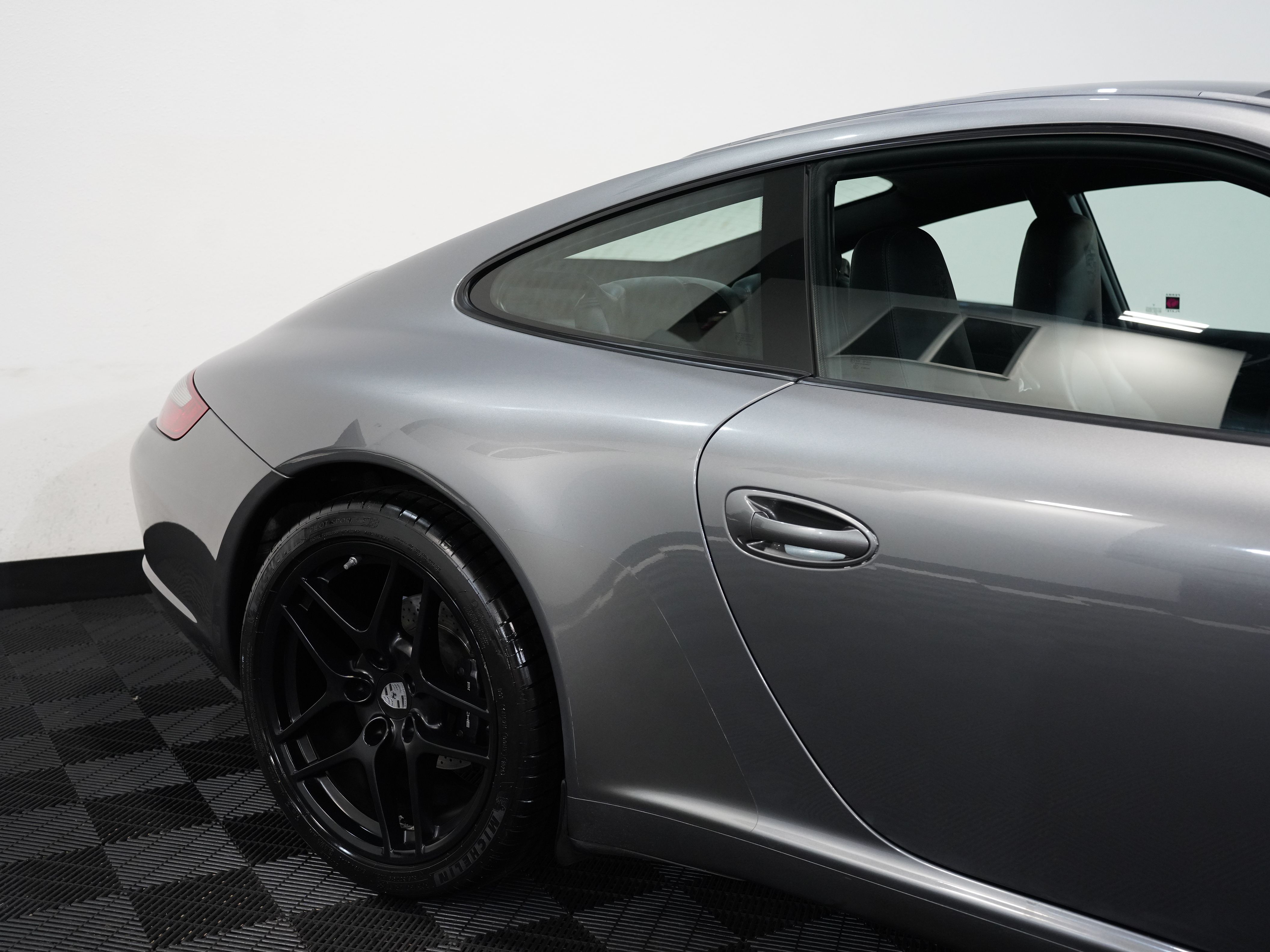 2008 PORSCHE 911 Image 14