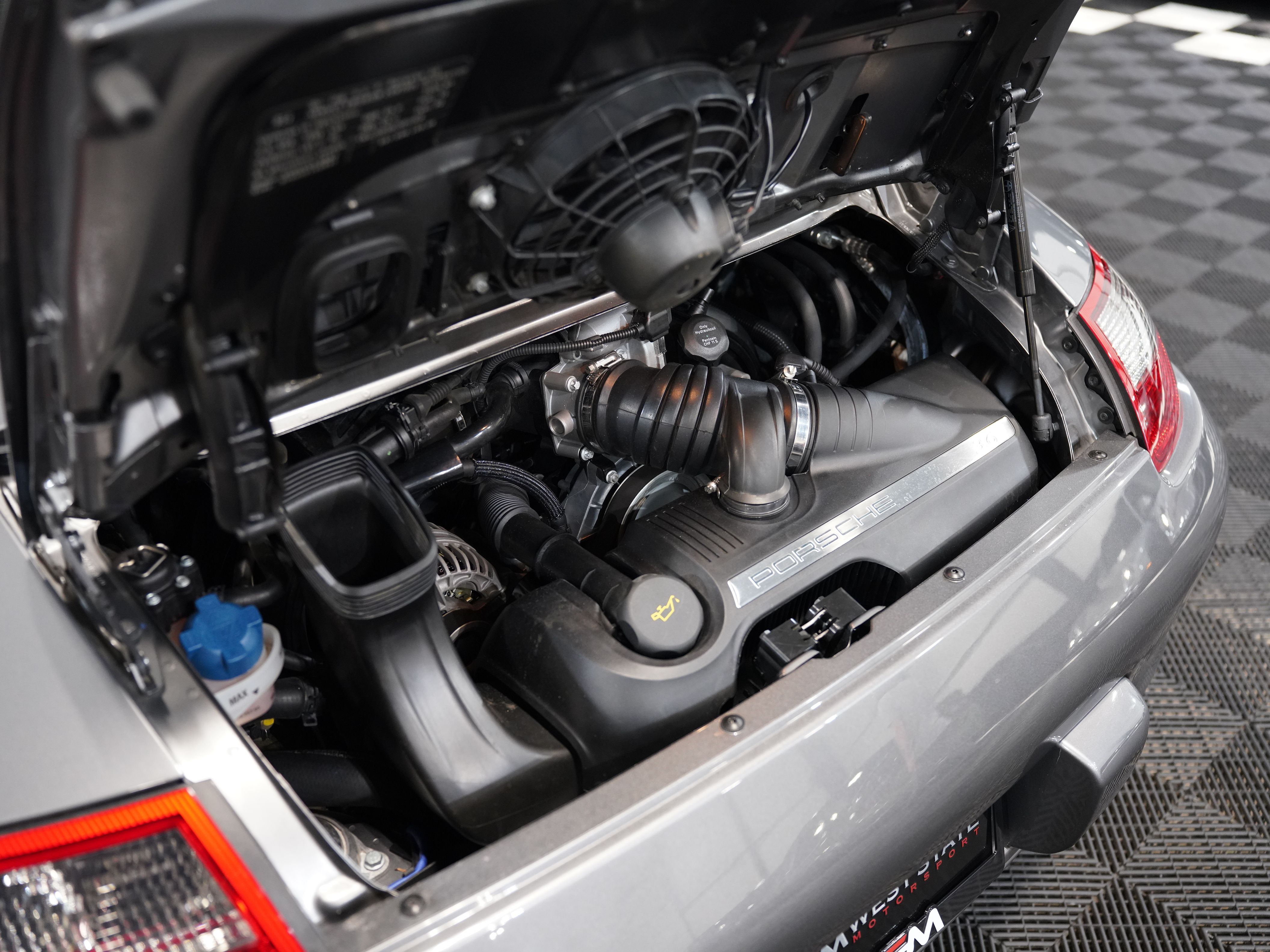 2008 PORSCHE 911 Image 40
