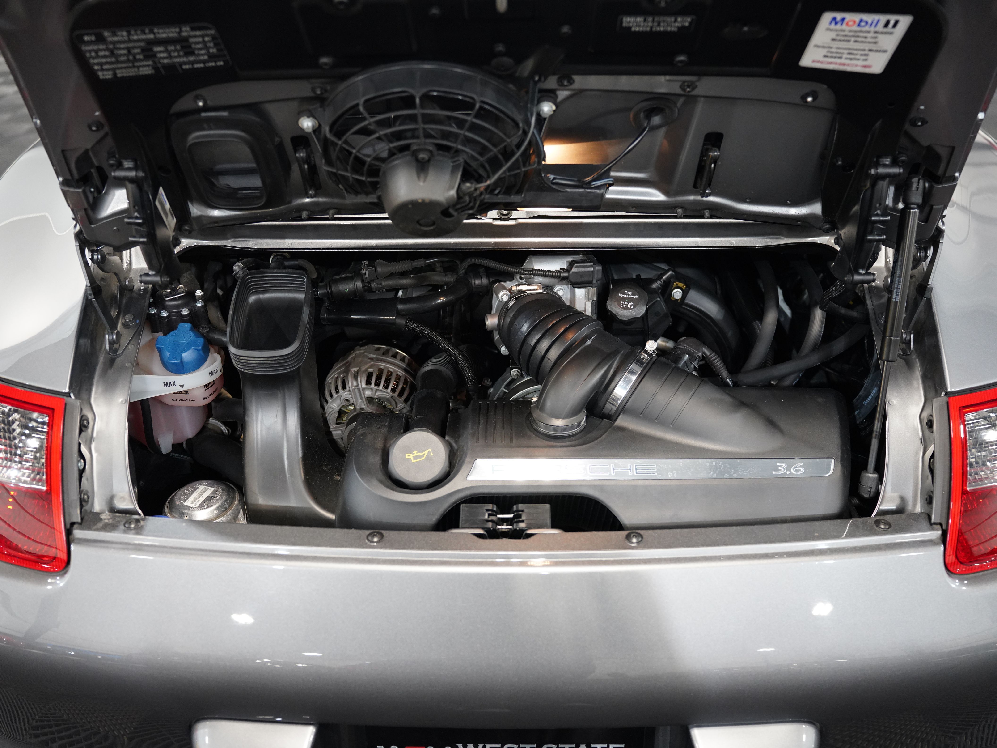2008 PORSCHE 911 Image 41