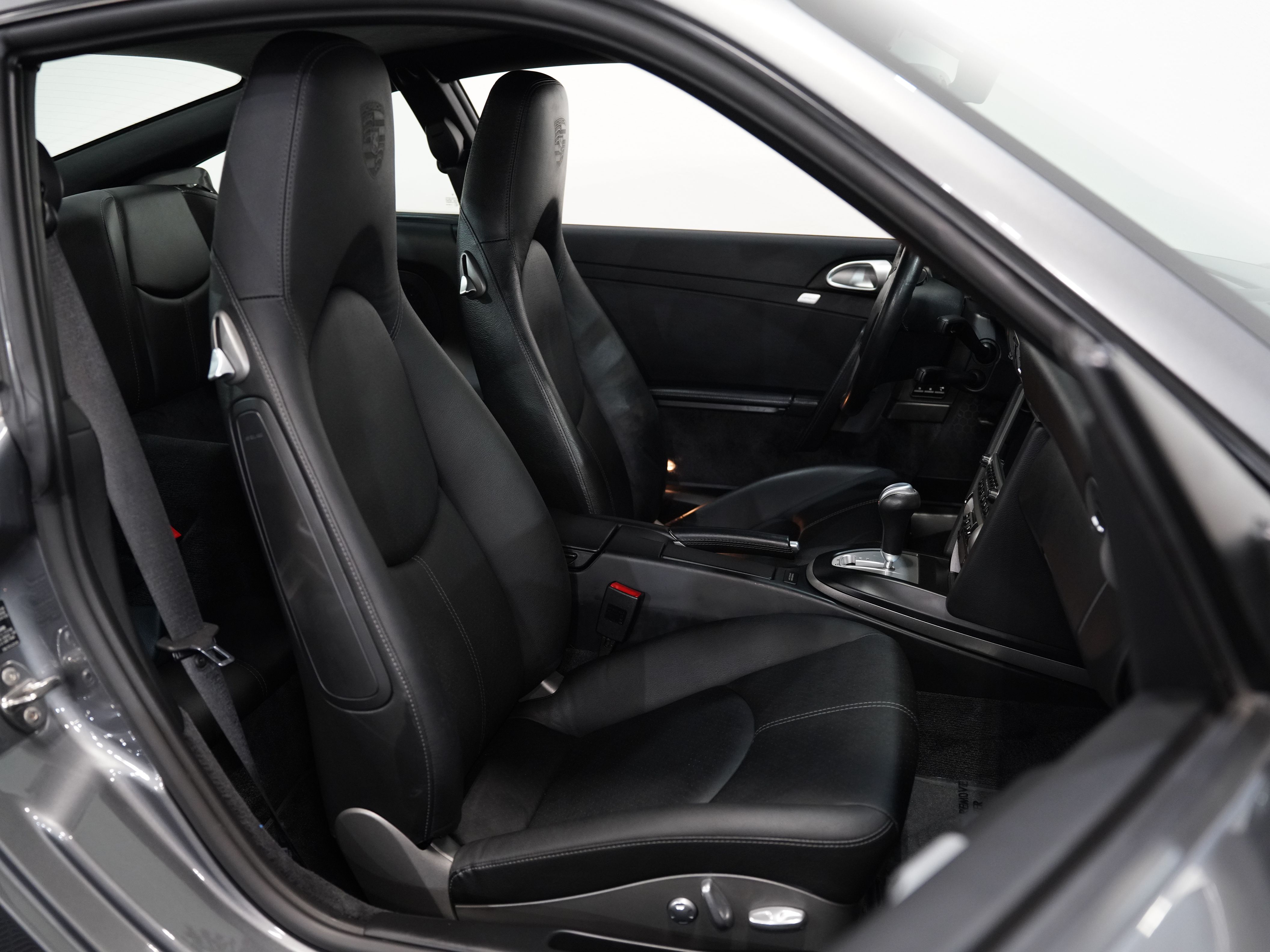 2008 PORSCHE 911 Image 29