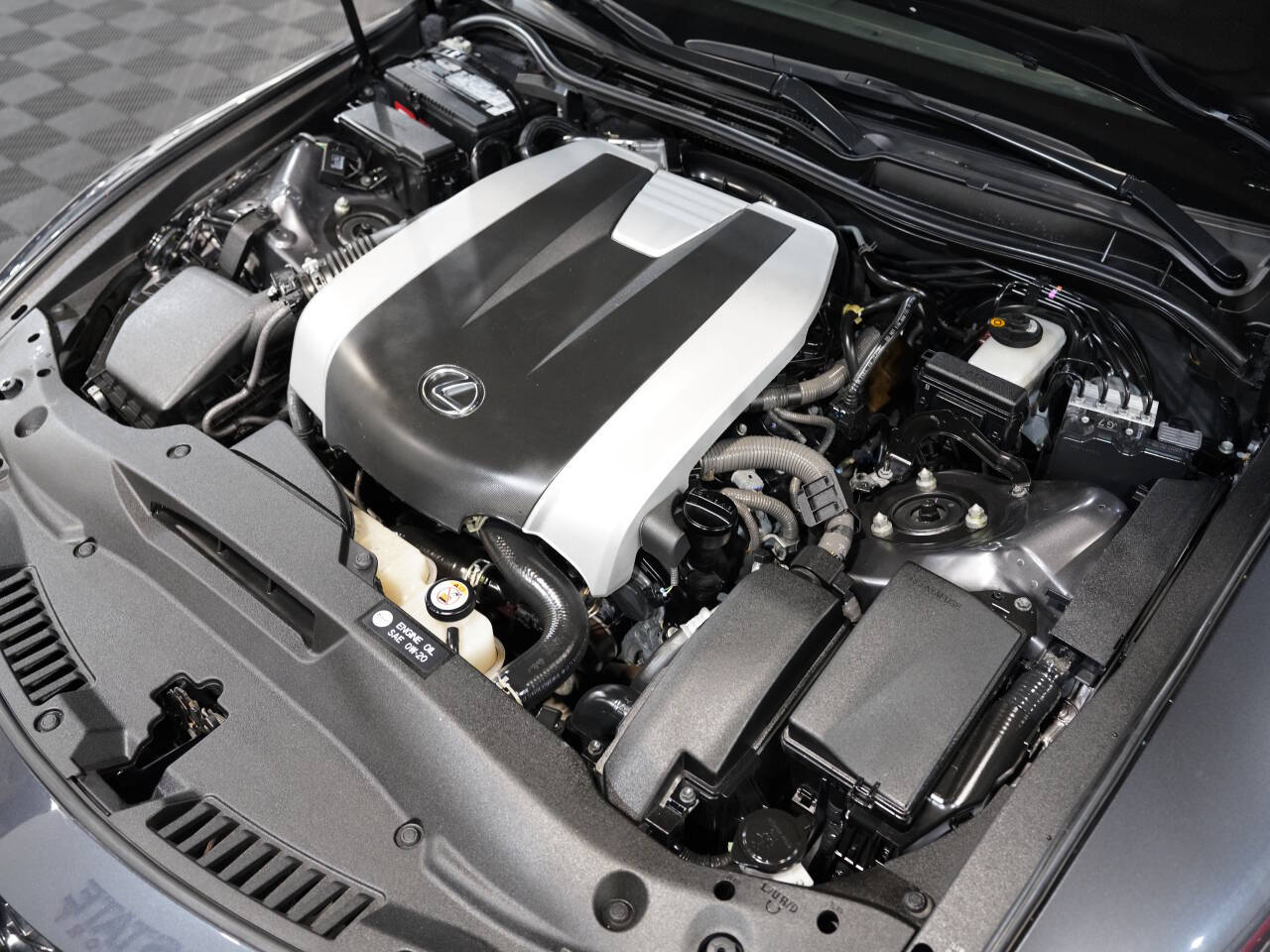 CLOUDBURST GRAY, 2021 LEXUS IS Image 50