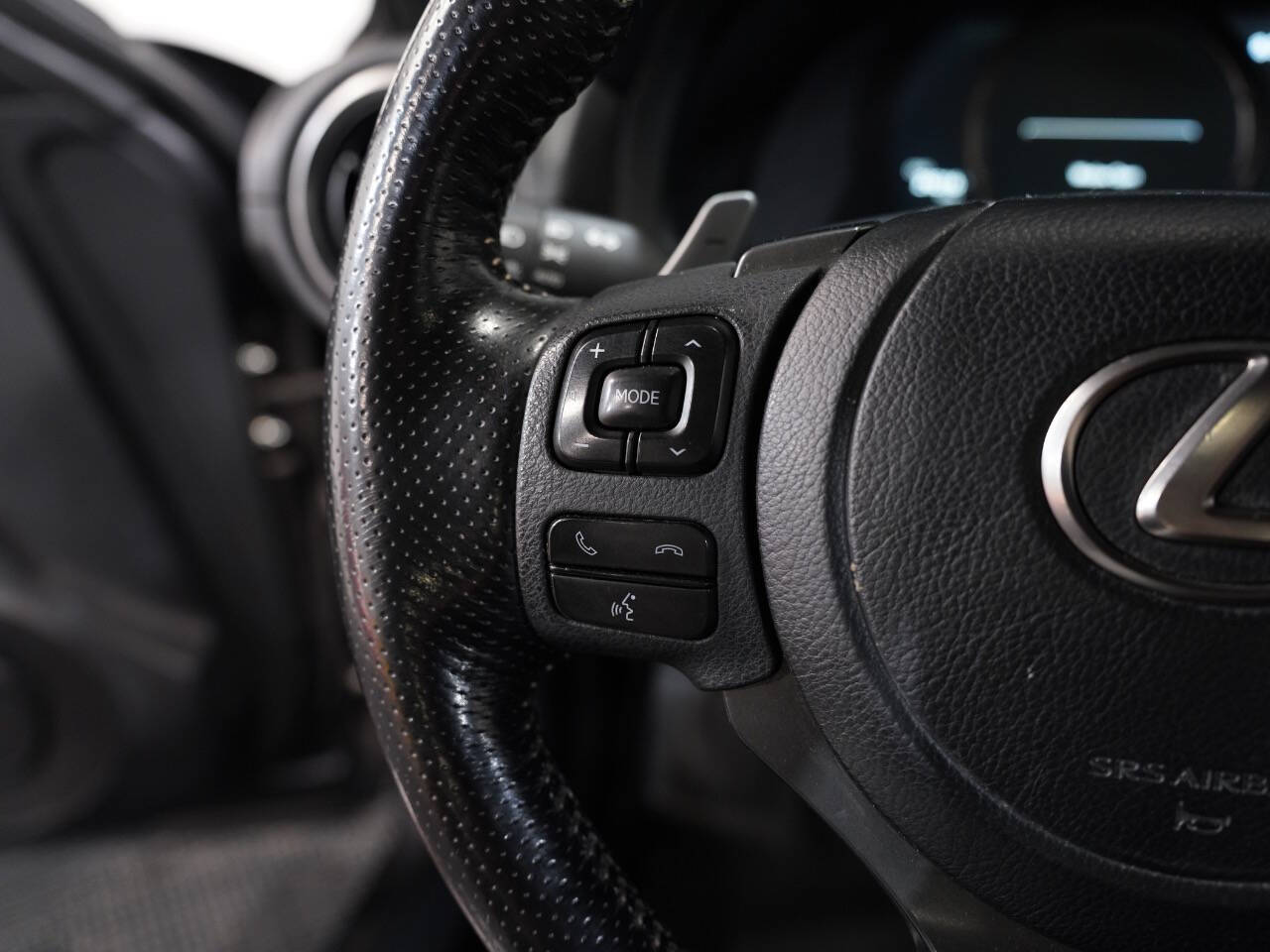CLOUDBURST GRAY, 2021 LEXUS IS Image 41