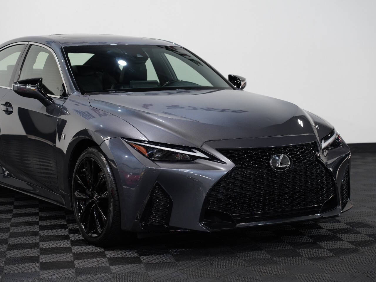 CLOUDBURST GRAY, 2021 LEXUS IS Image 9