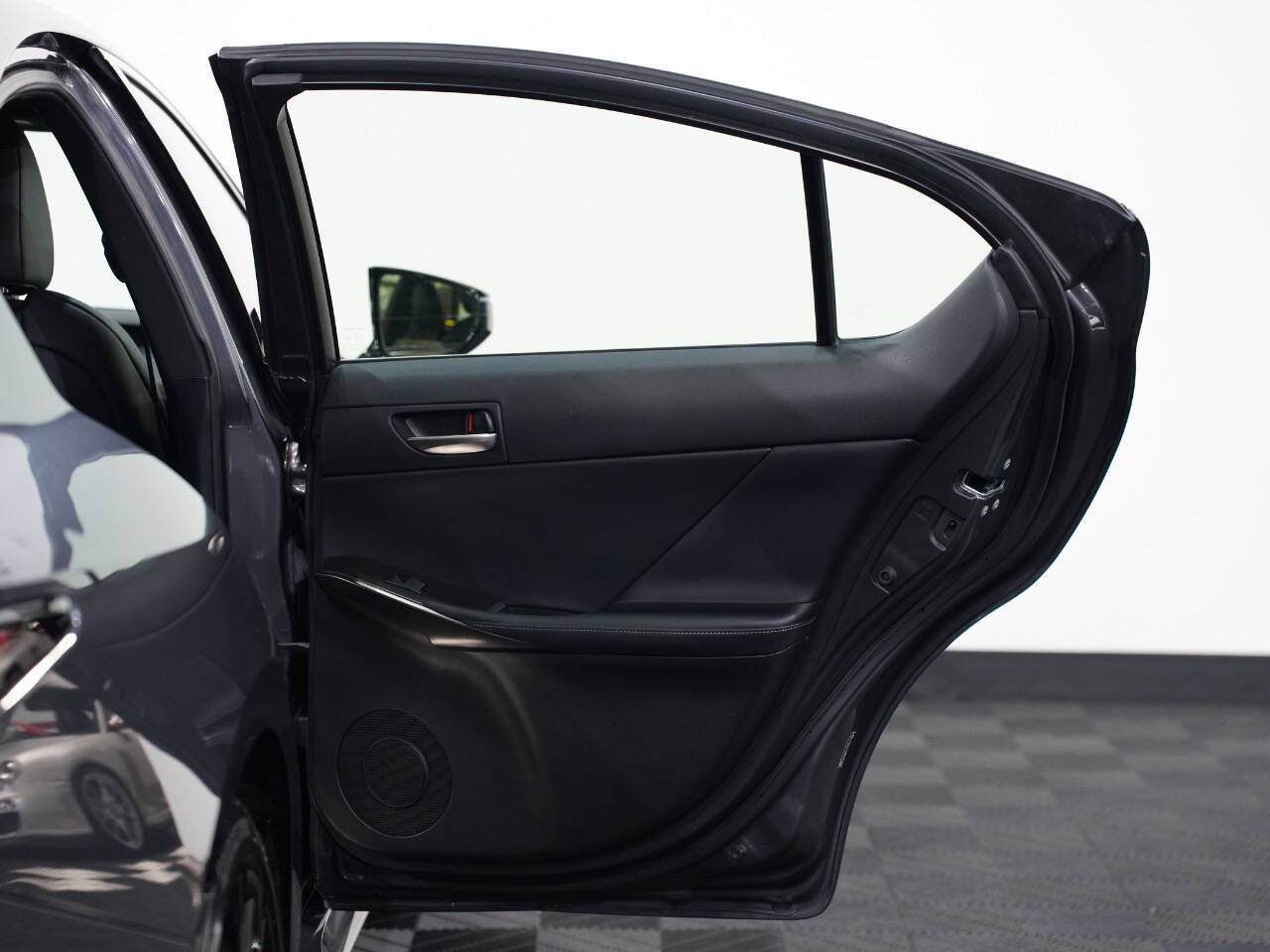 CLOUDBURST GRAY, 2021 LEXUS IS Image 26