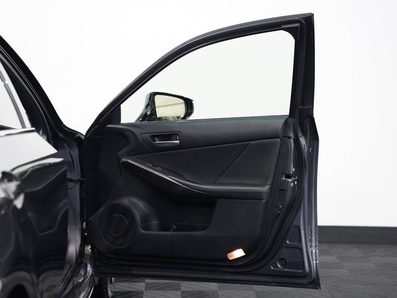 CLOUDBURST GRAY, 2021 LEXUS IS Image 24