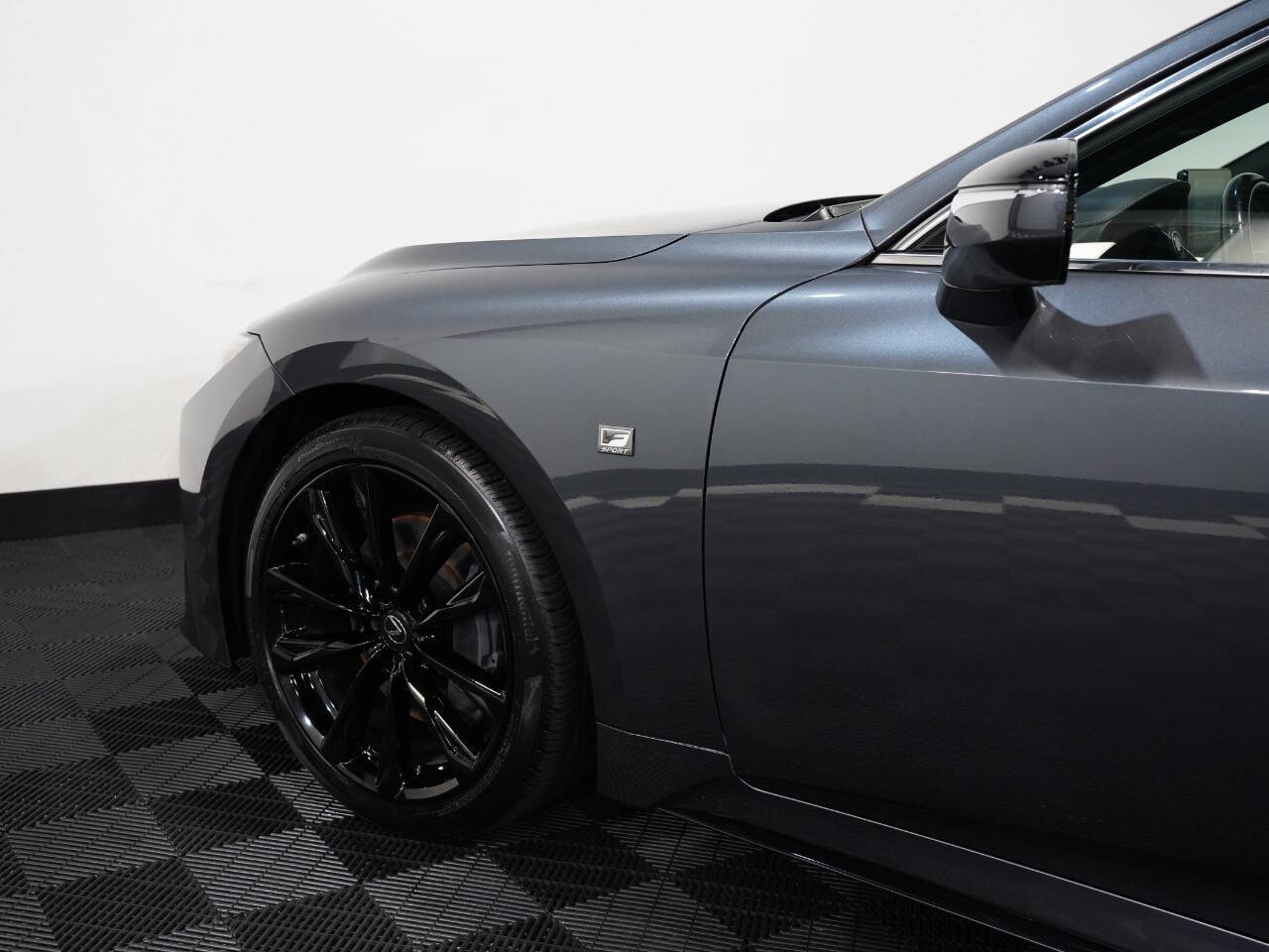 CLOUDBURST GRAY, 2021 LEXUS IS Image 21