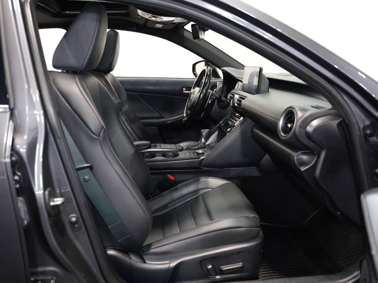 CLOUDBURST GRAY, 2021 LEXUS IS Image 34