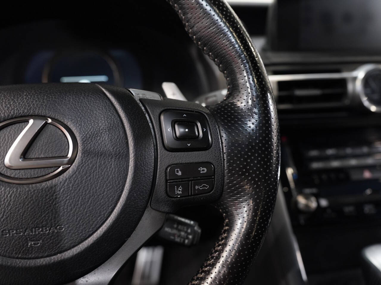 CLOUDBURST GRAY, 2021 LEXUS IS Image 42
