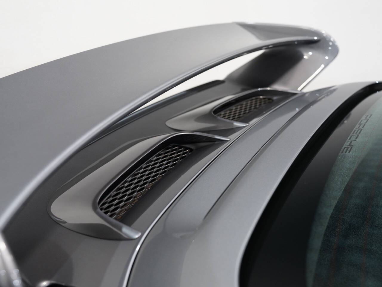 METEOR GREY METALLIC, 2007 PORSCHE 911 Image 17