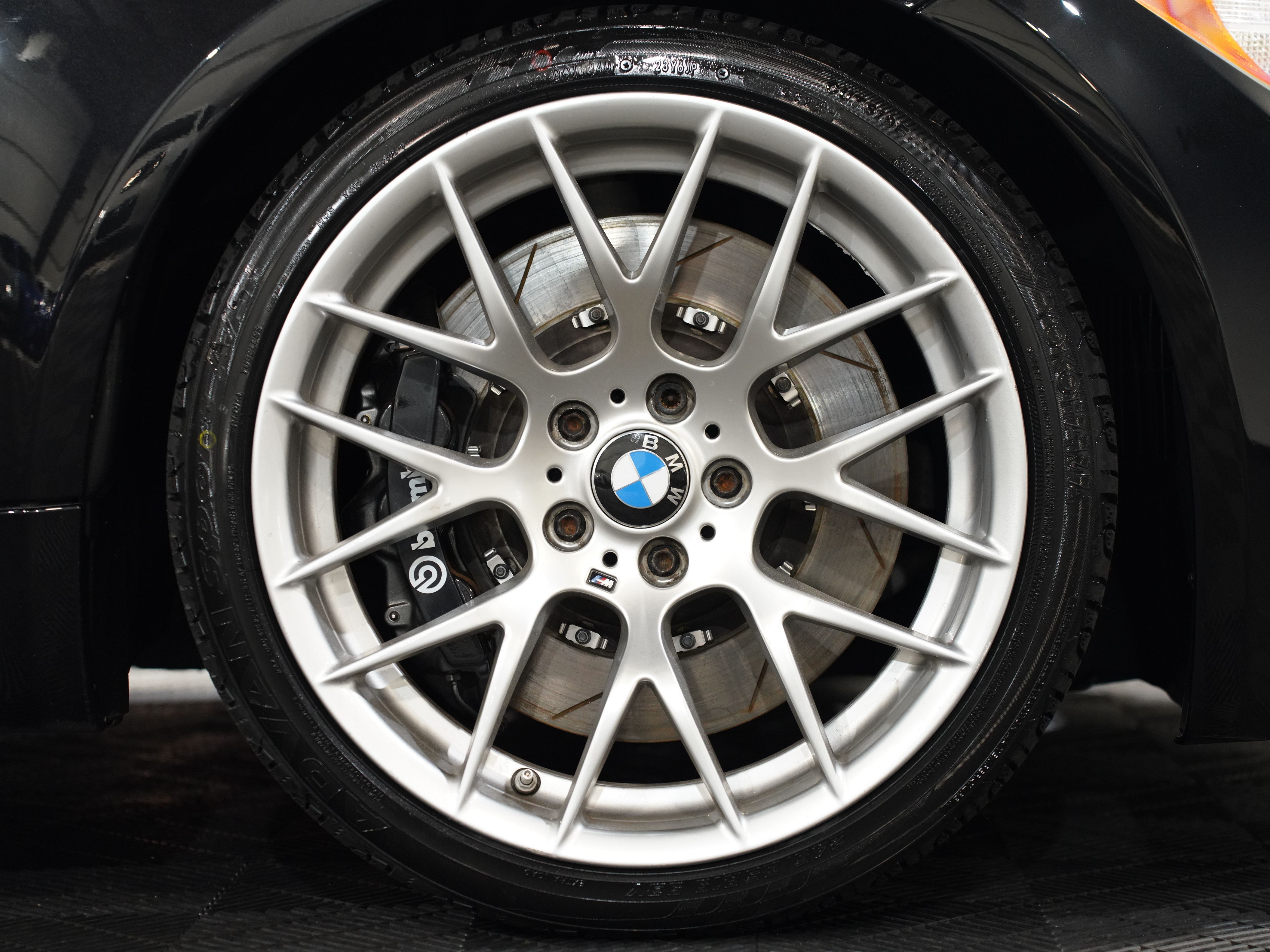 BLACK, 2011 BMW 1 SERIES Image 54