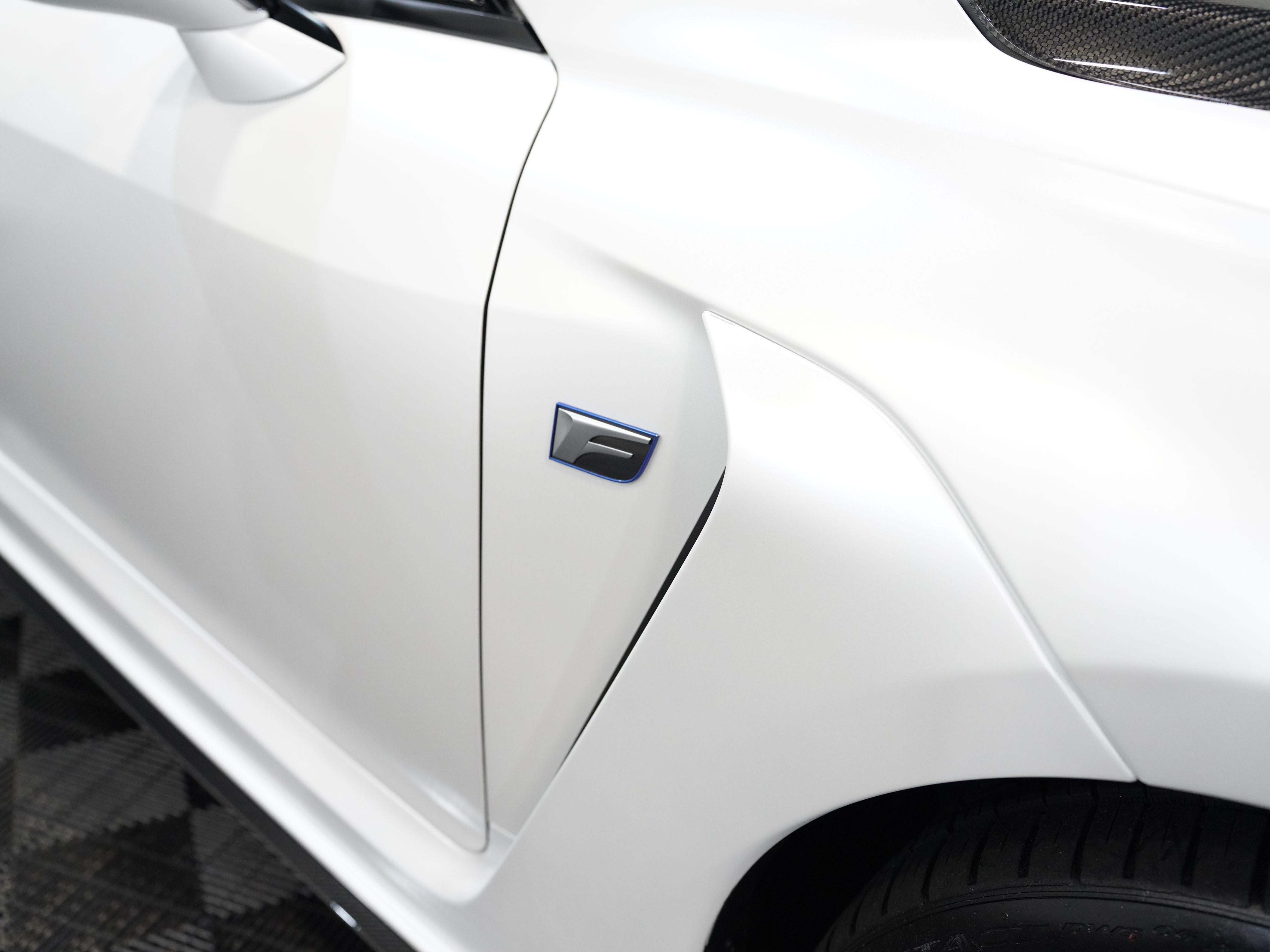 WHITE, 2021 LEXUS RC Image 15