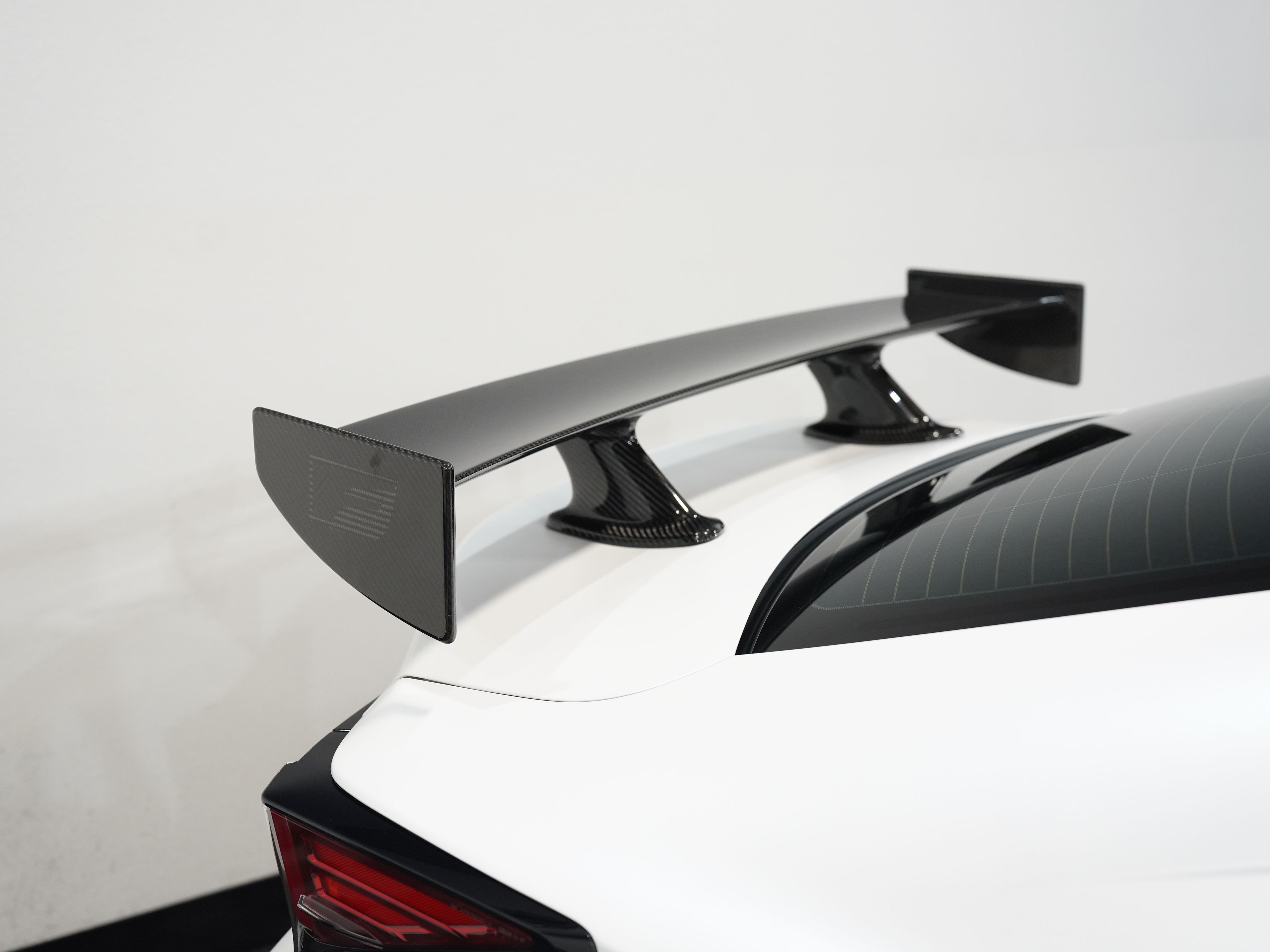 WHITE, 2021 LEXUS RC Thumnail Image 19