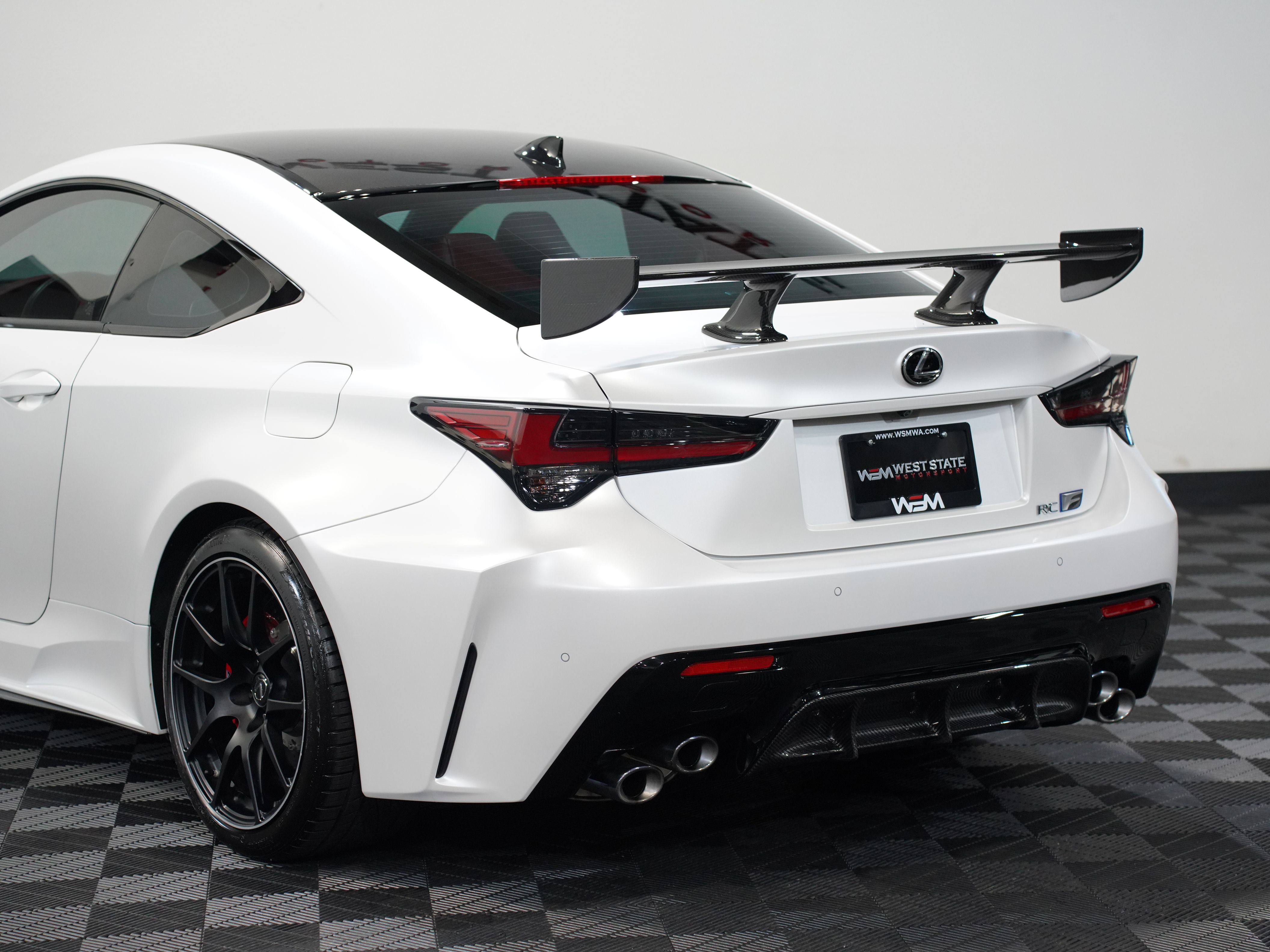 WHITE, 2021 LEXUS RC Image 20