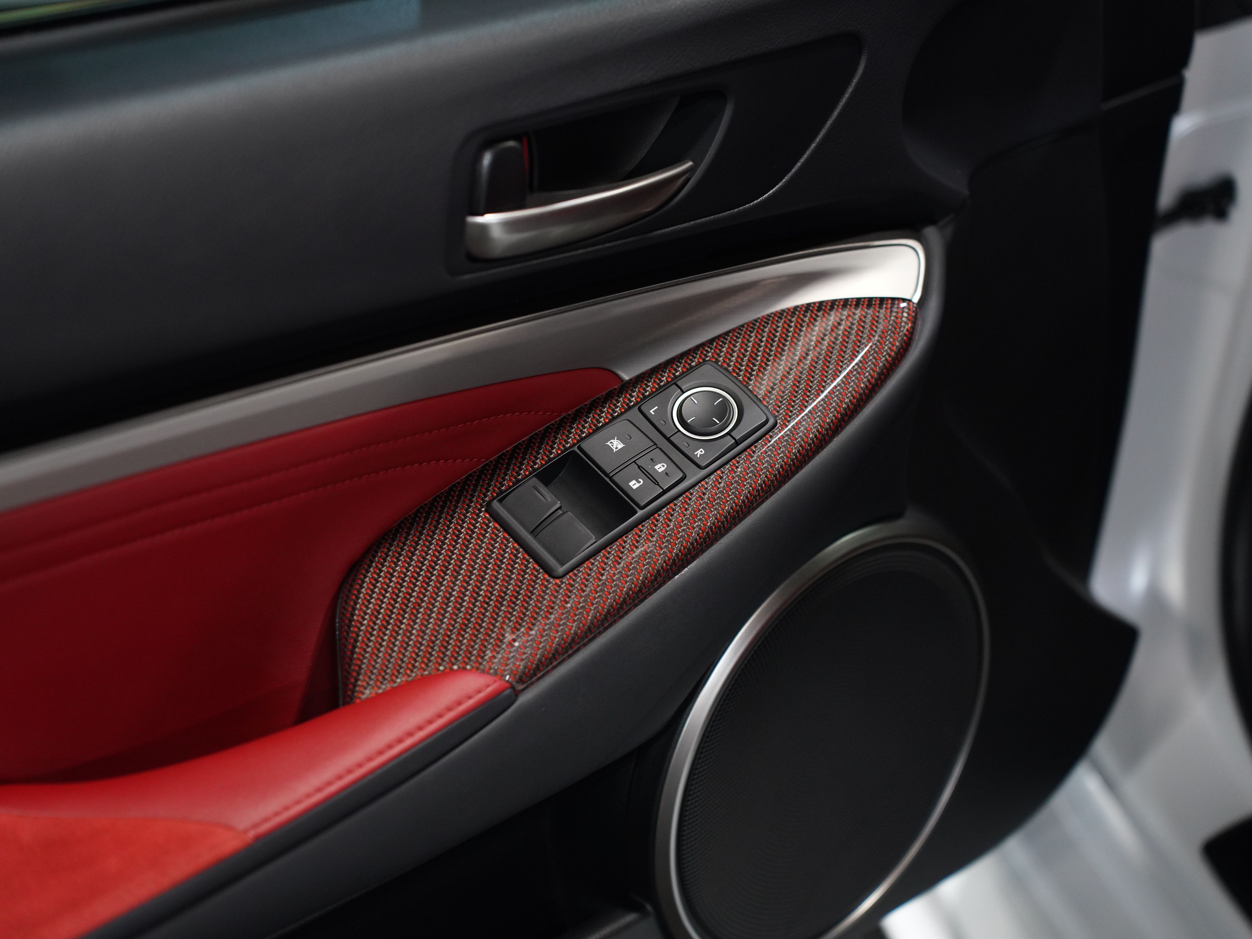 WHITE, 2021 LEXUS RC Image 30