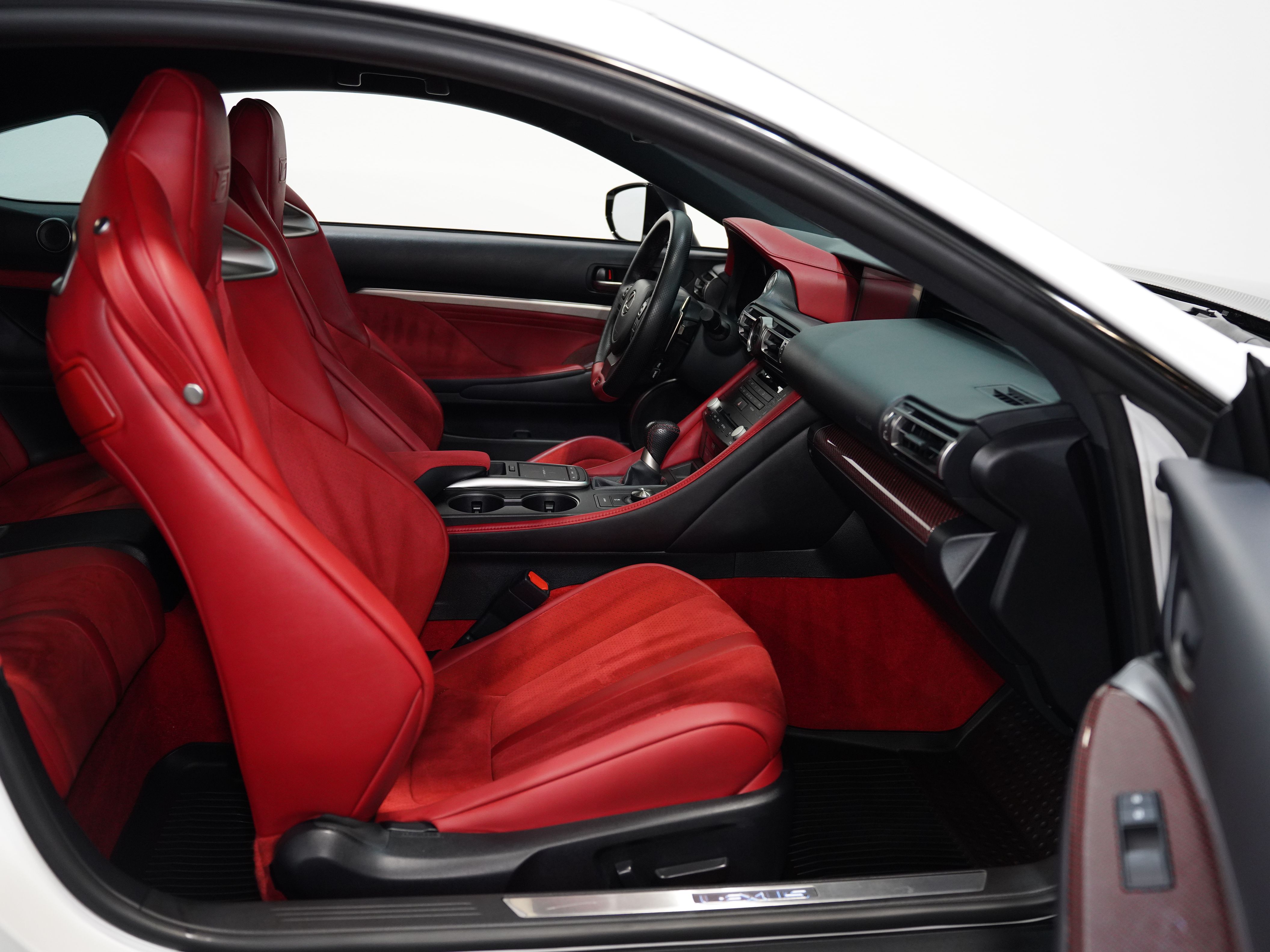 WHITE, 2021 LEXUS RC Image 39
