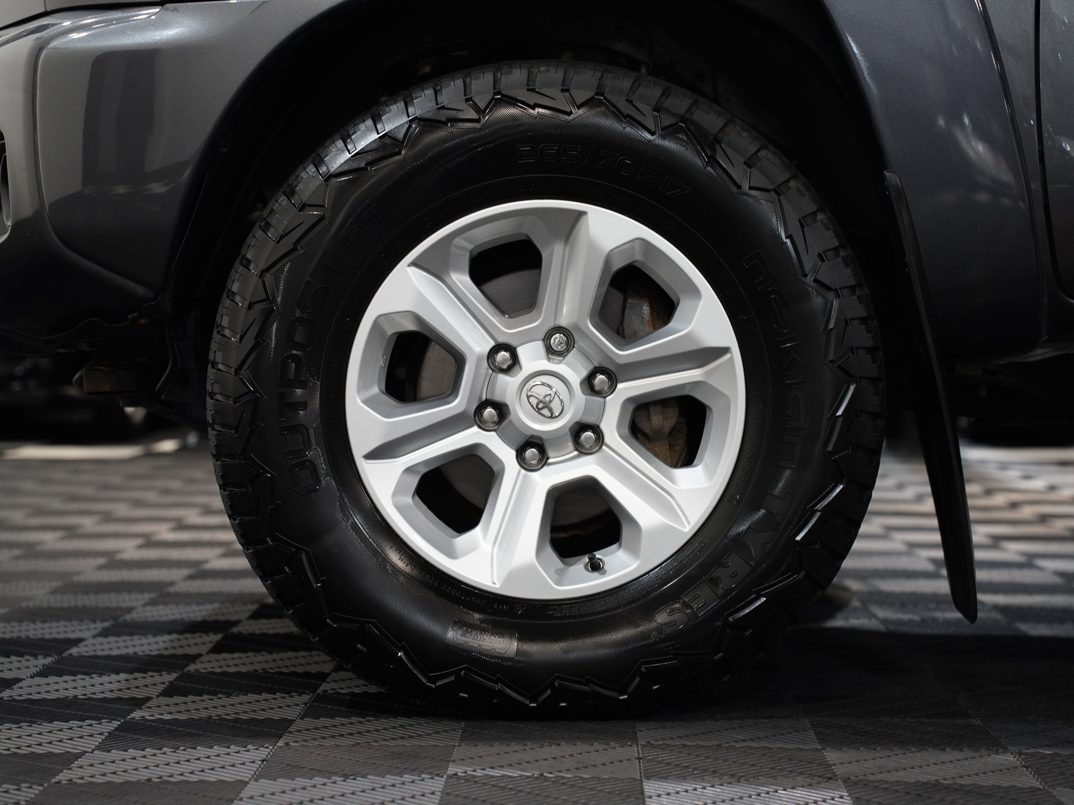 GRAY, 2013 TOYOTA TACOMA DOUBLE CAB Image 52