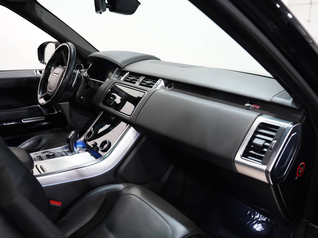 LIGURIAN BLACK W/SVO PREMIUM PALETTE BLACK ULTRA M, 2019 LAND ROVER RANGE ROVER SPORT Image 37