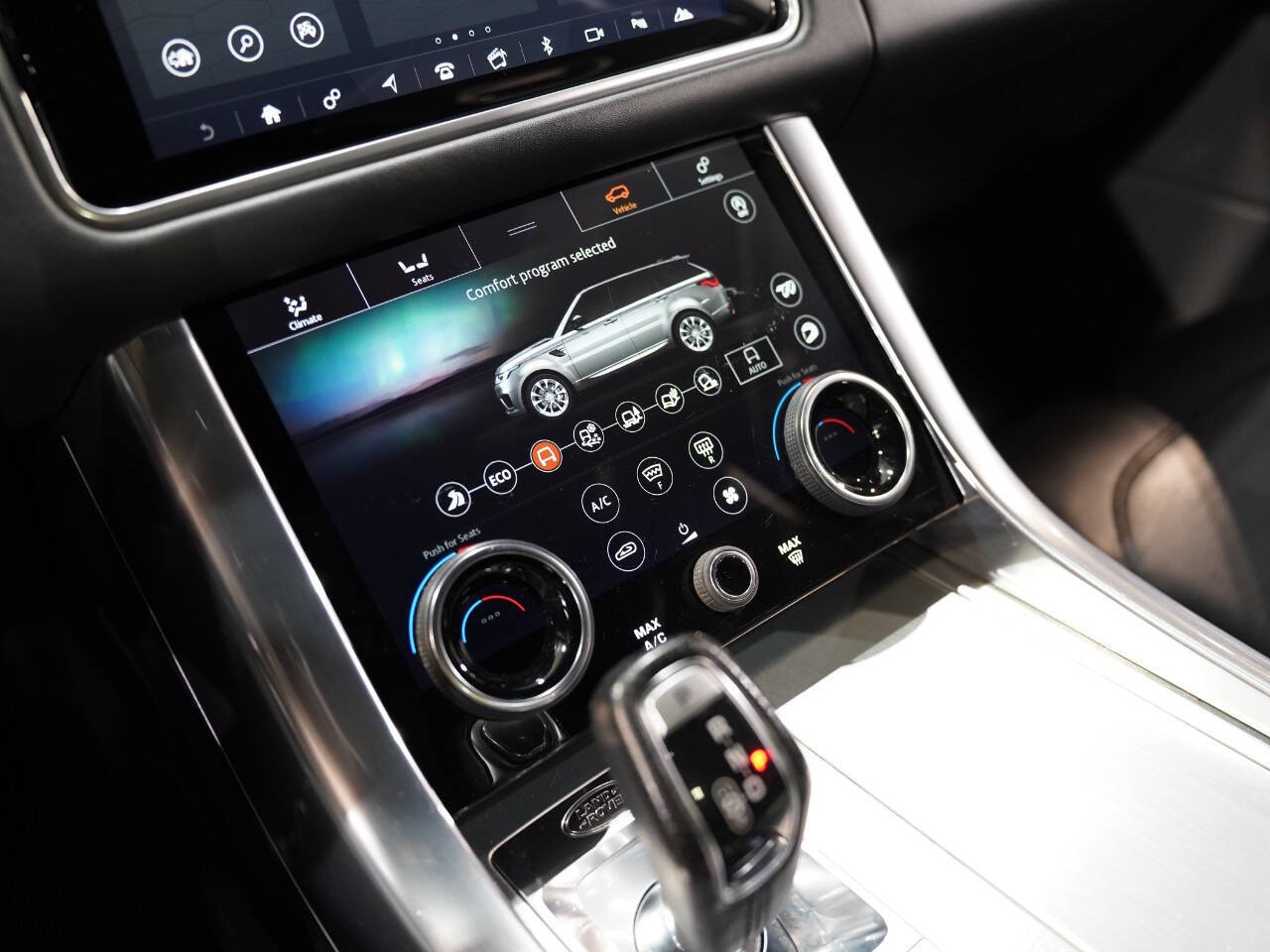 LIGURIAN BLACK W/SVO PREMIUM PALETTE BLACK ULTRA M, 2019 LAND ROVER RANGE ROVER SPORT Image 49