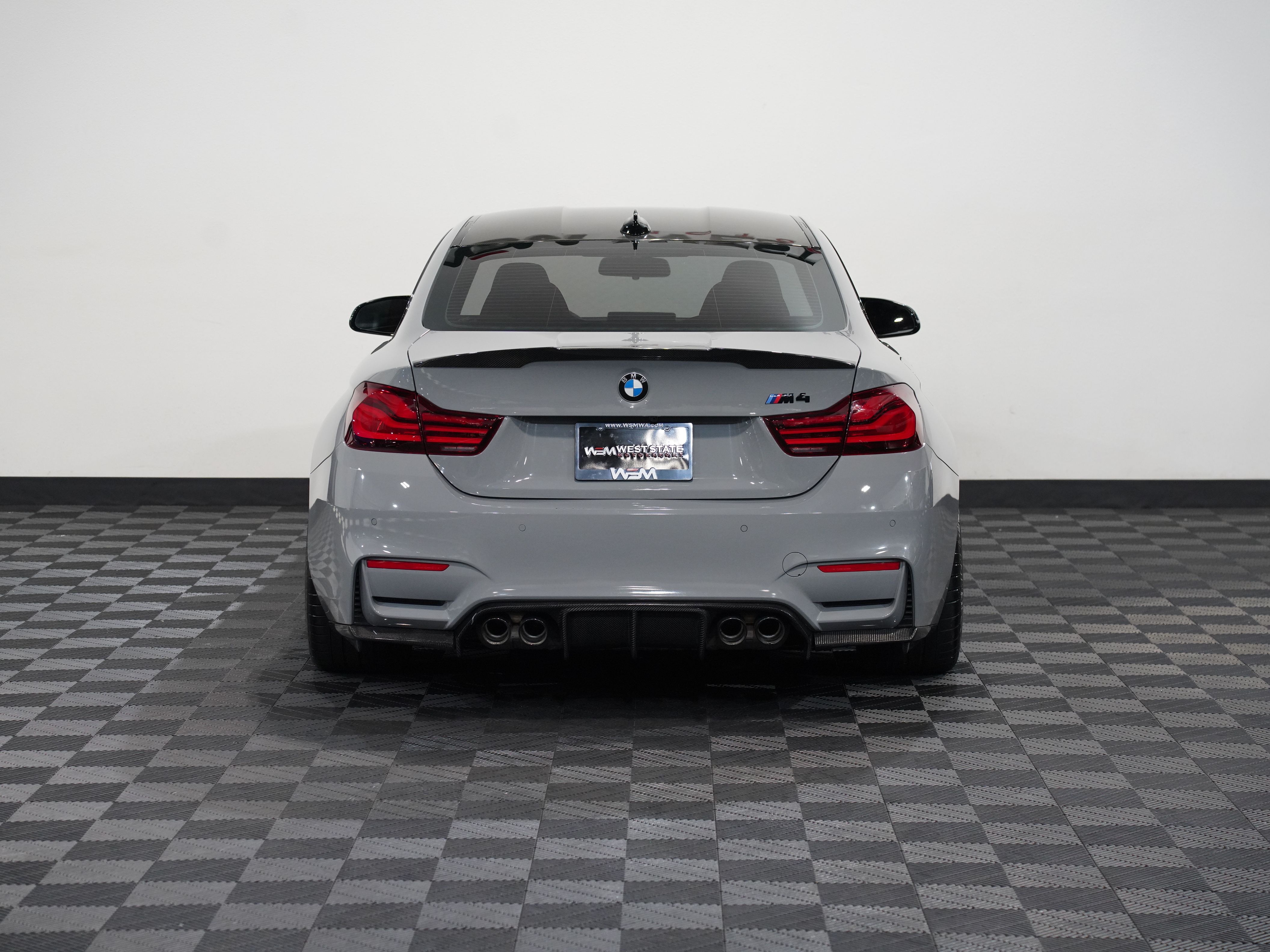 2020 BMW M4 Image 7