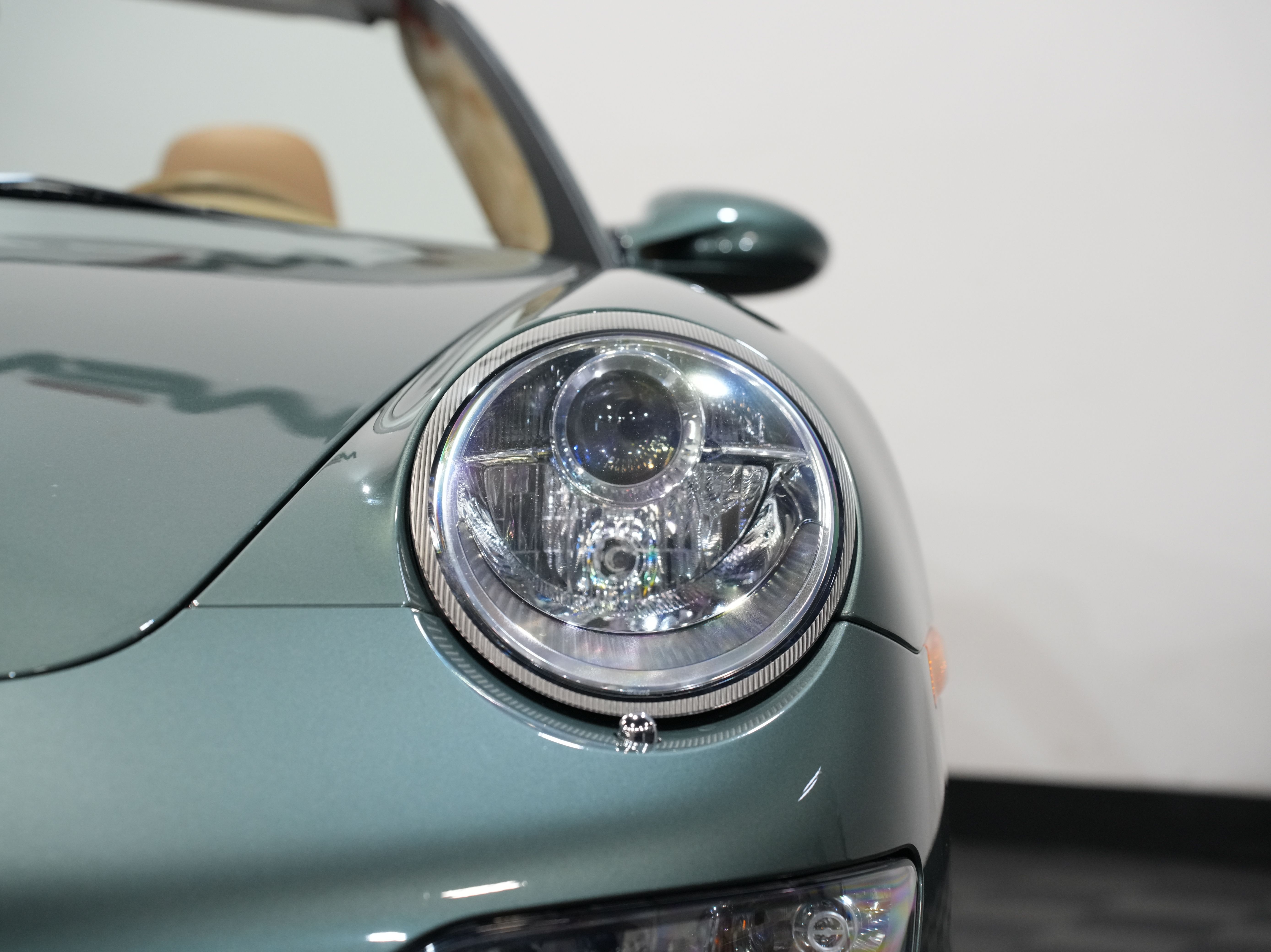 GREEN, 2008 PORSCHE 911 Image 11