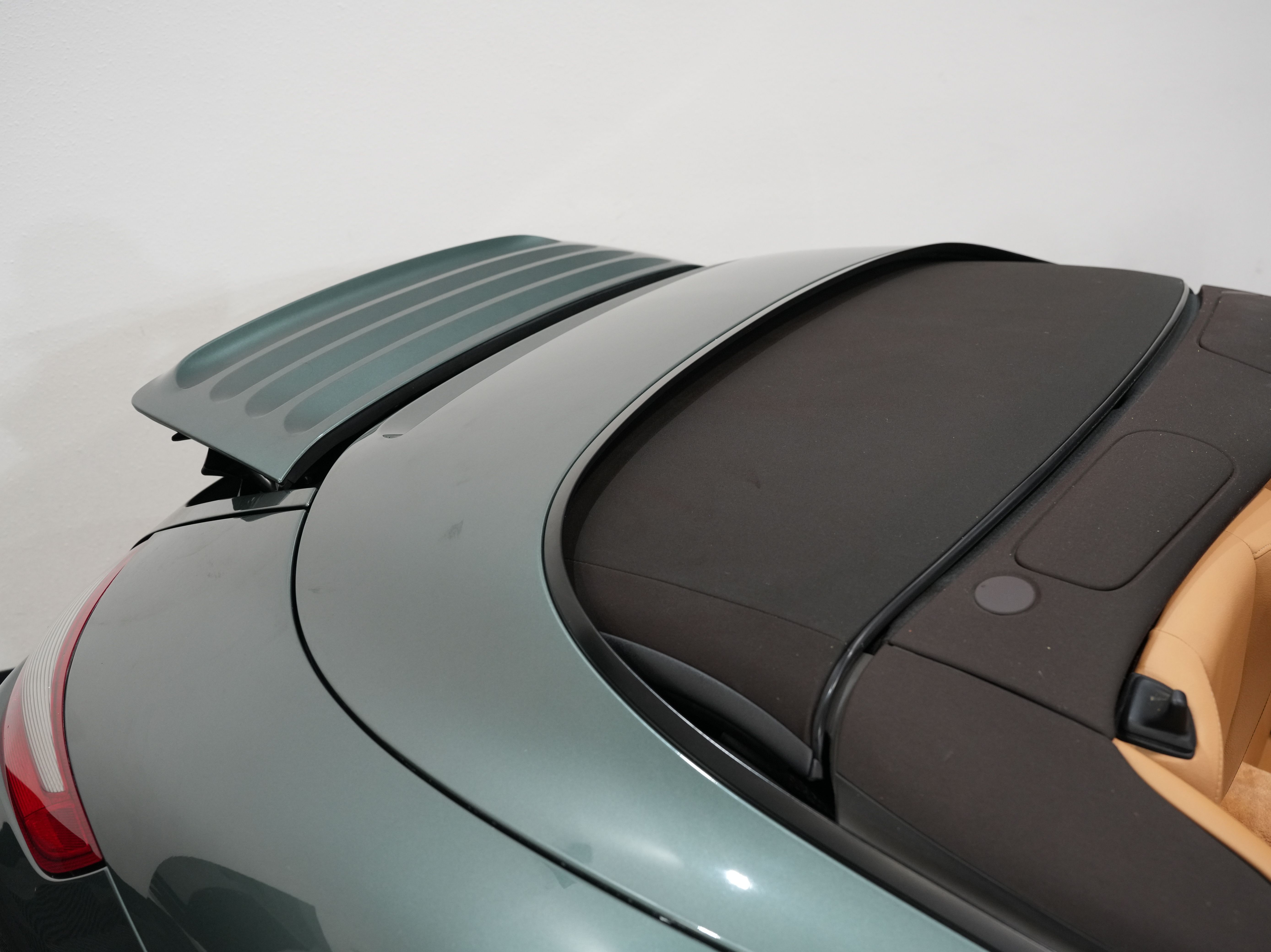 GREEN, 2008 PORSCHE 911 Image 15