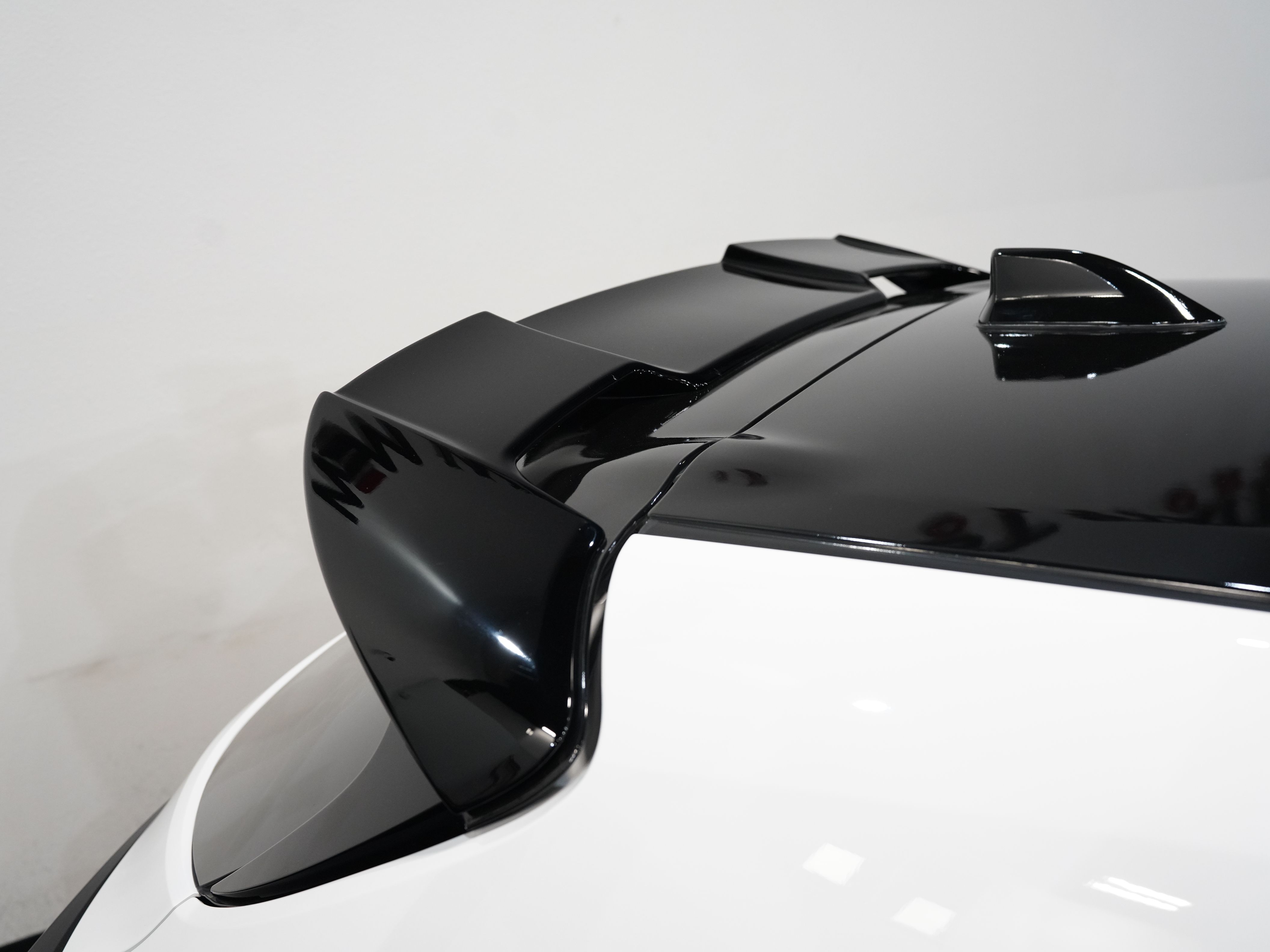 2023 TOYOTA GR COROLLA Image 18