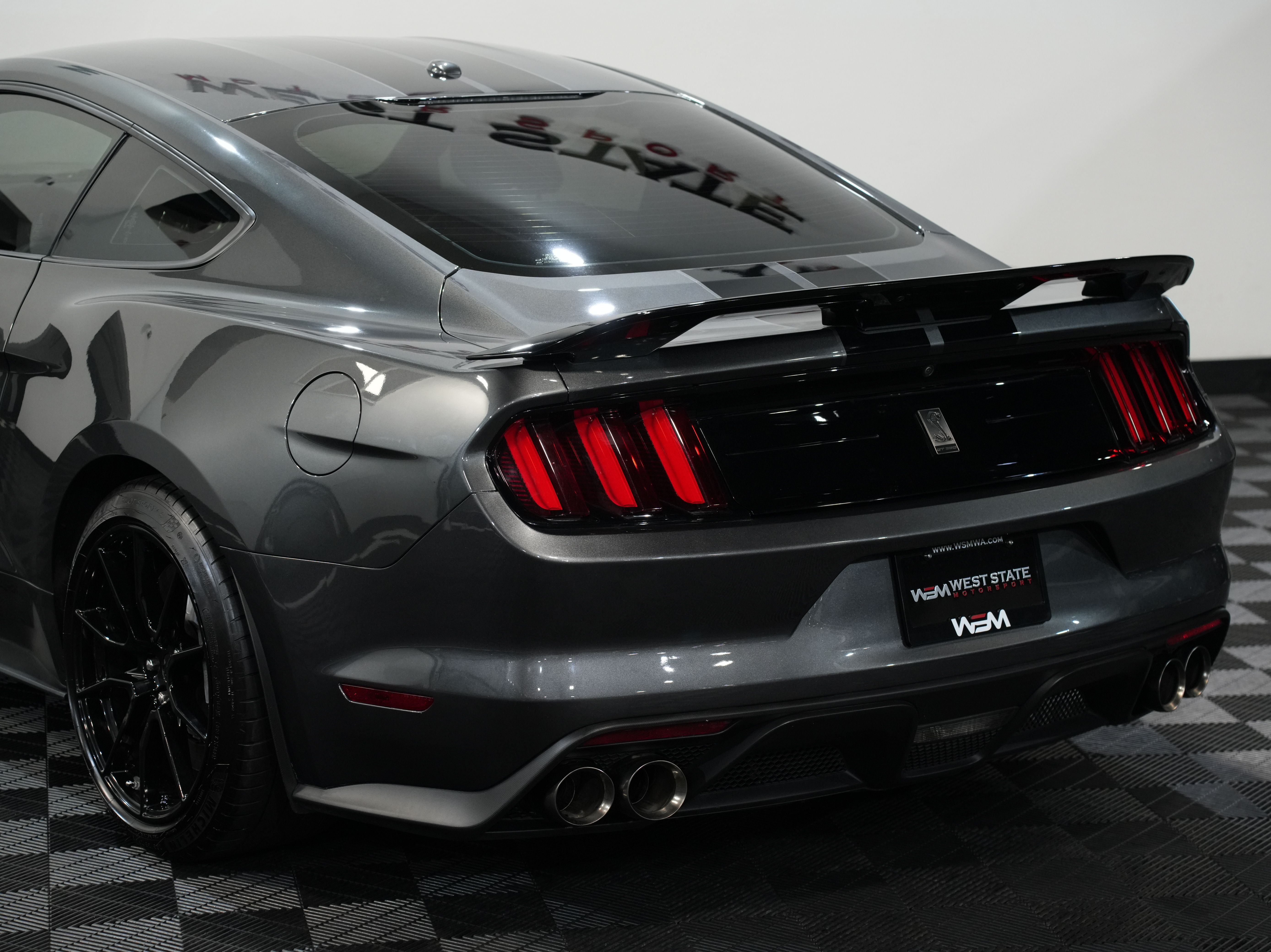 GRAY, 2019 FORD MUSTANG Image 19