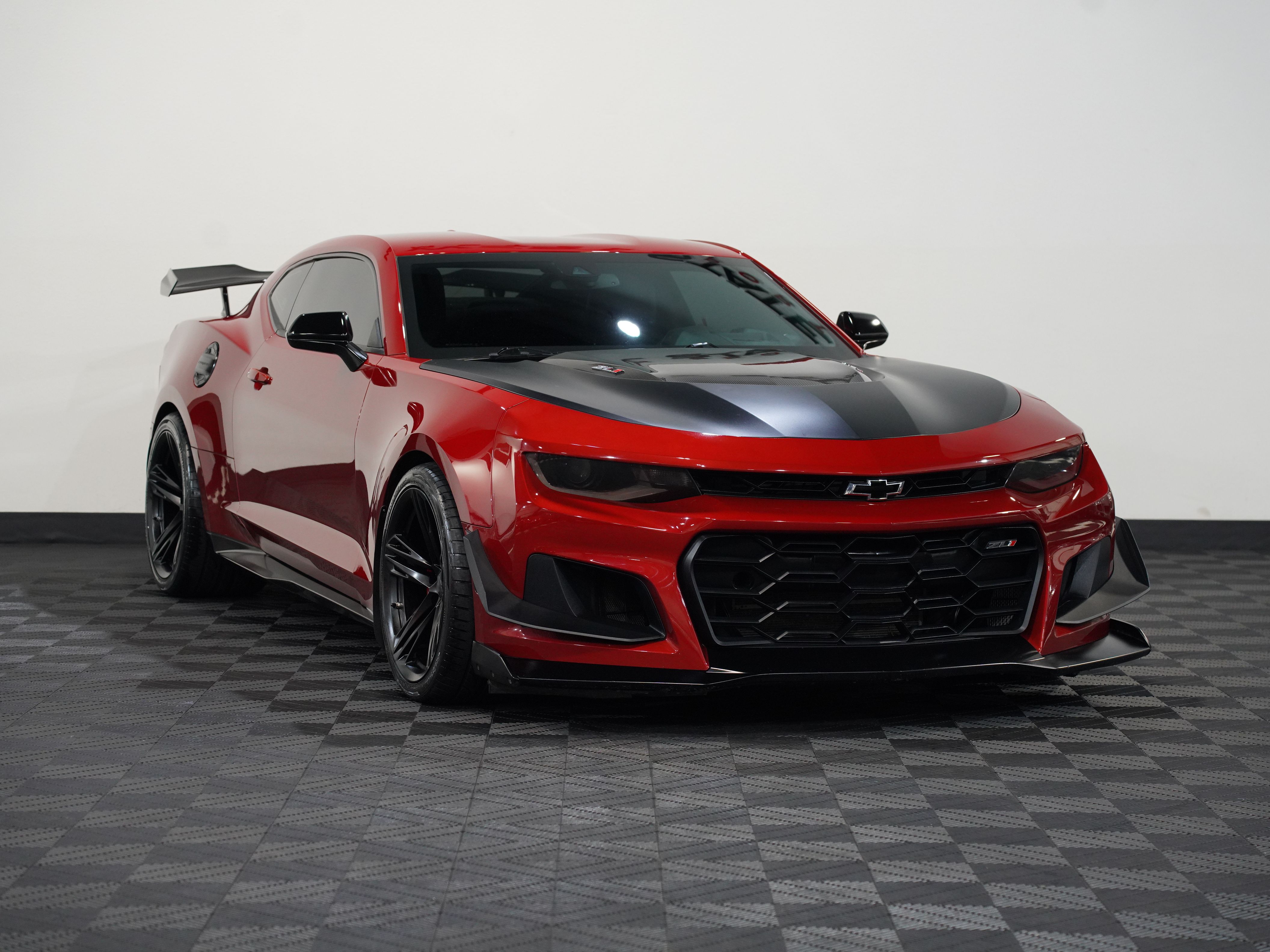 2019 CHEVROLET CAMARO Image 5