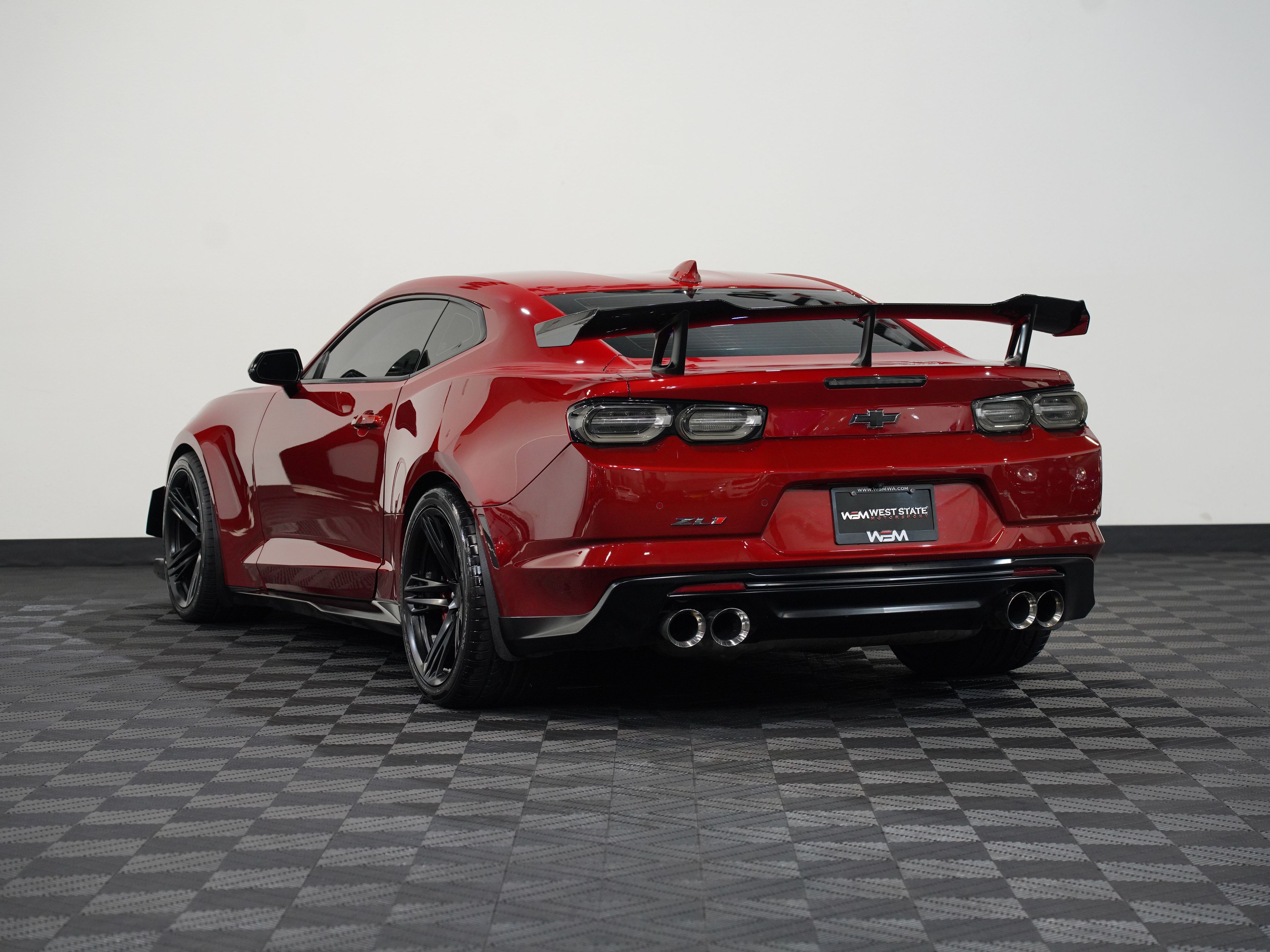 2019 CHEVROLET CAMARO Image 8