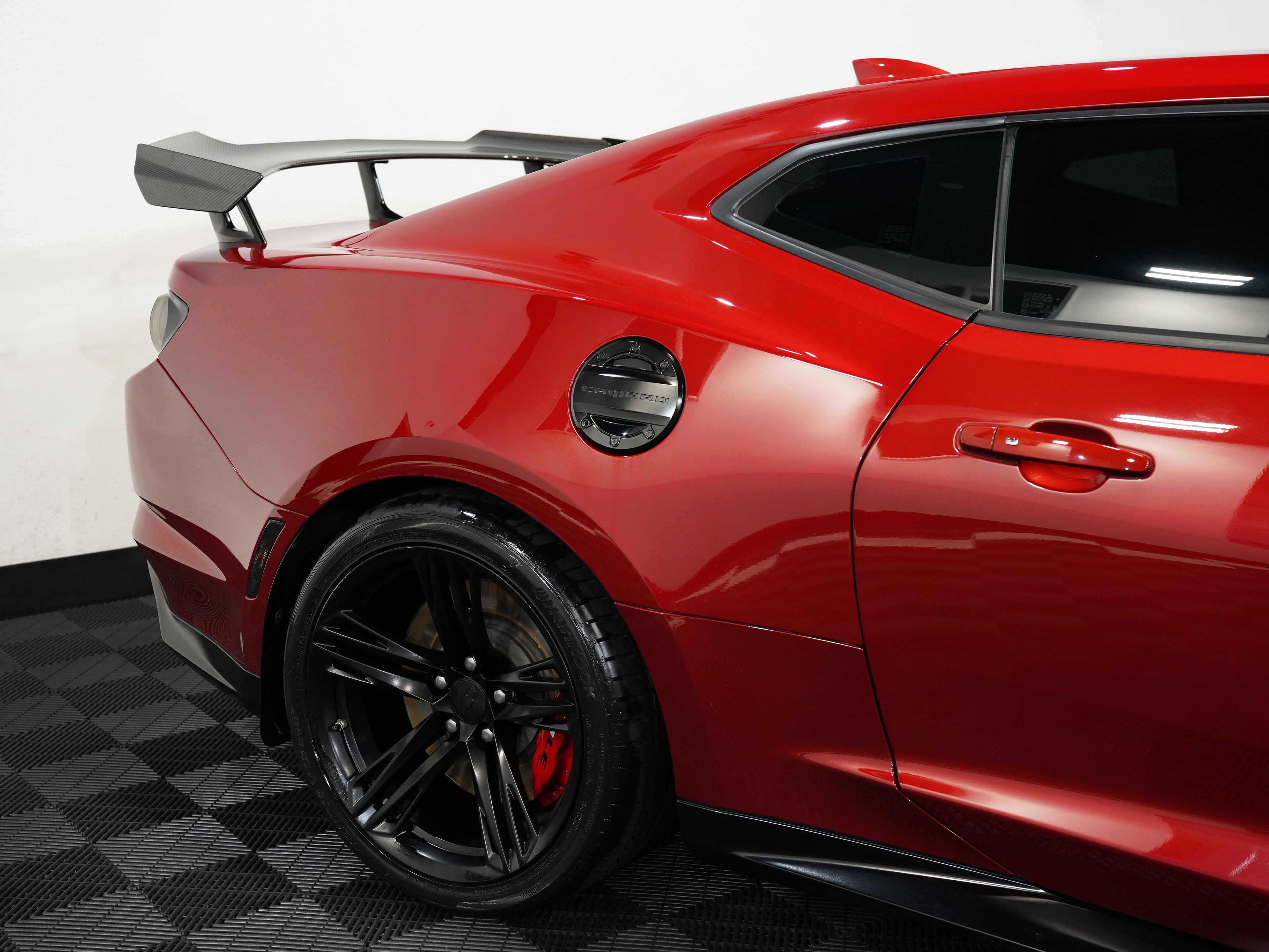 2019 CHEVROLET CAMARO Image 14