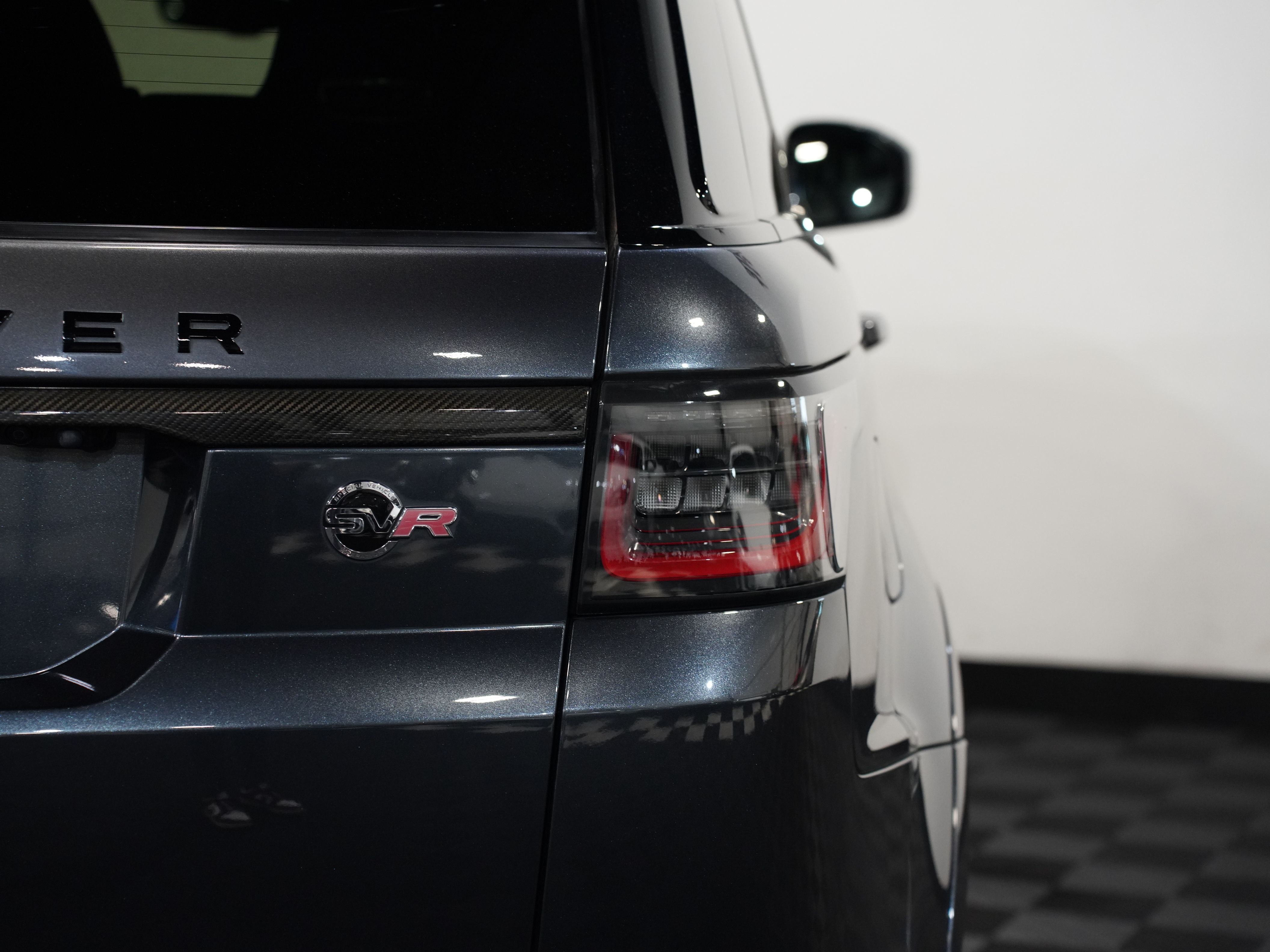 BOSPHORUS GREY, 2018 LAND ROVER RANGE ROVER SPORT Image 17
