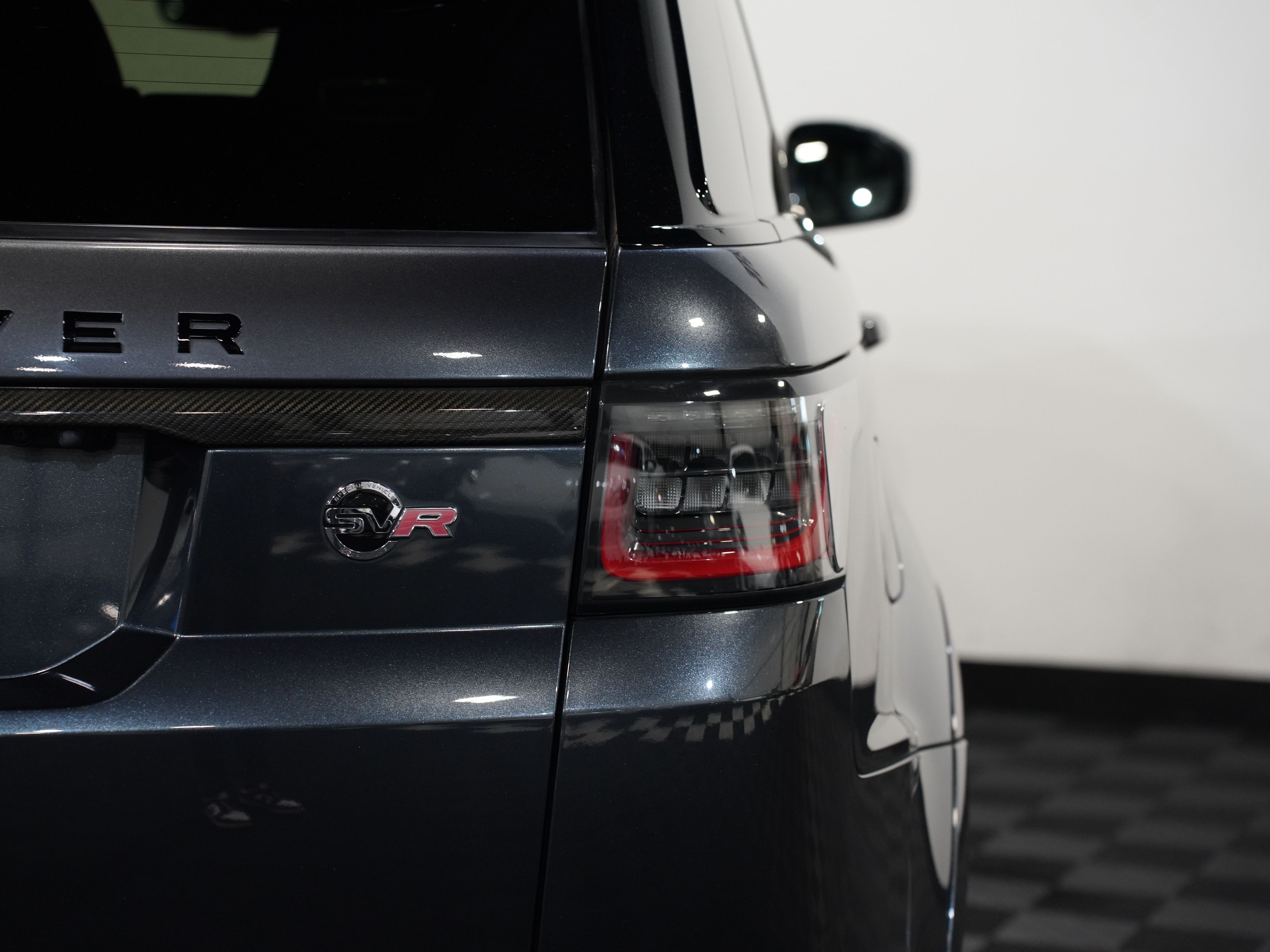 BOSPHORUS GREY, 2018 LAND ROVER RANGE ROVER SPORT Image 17