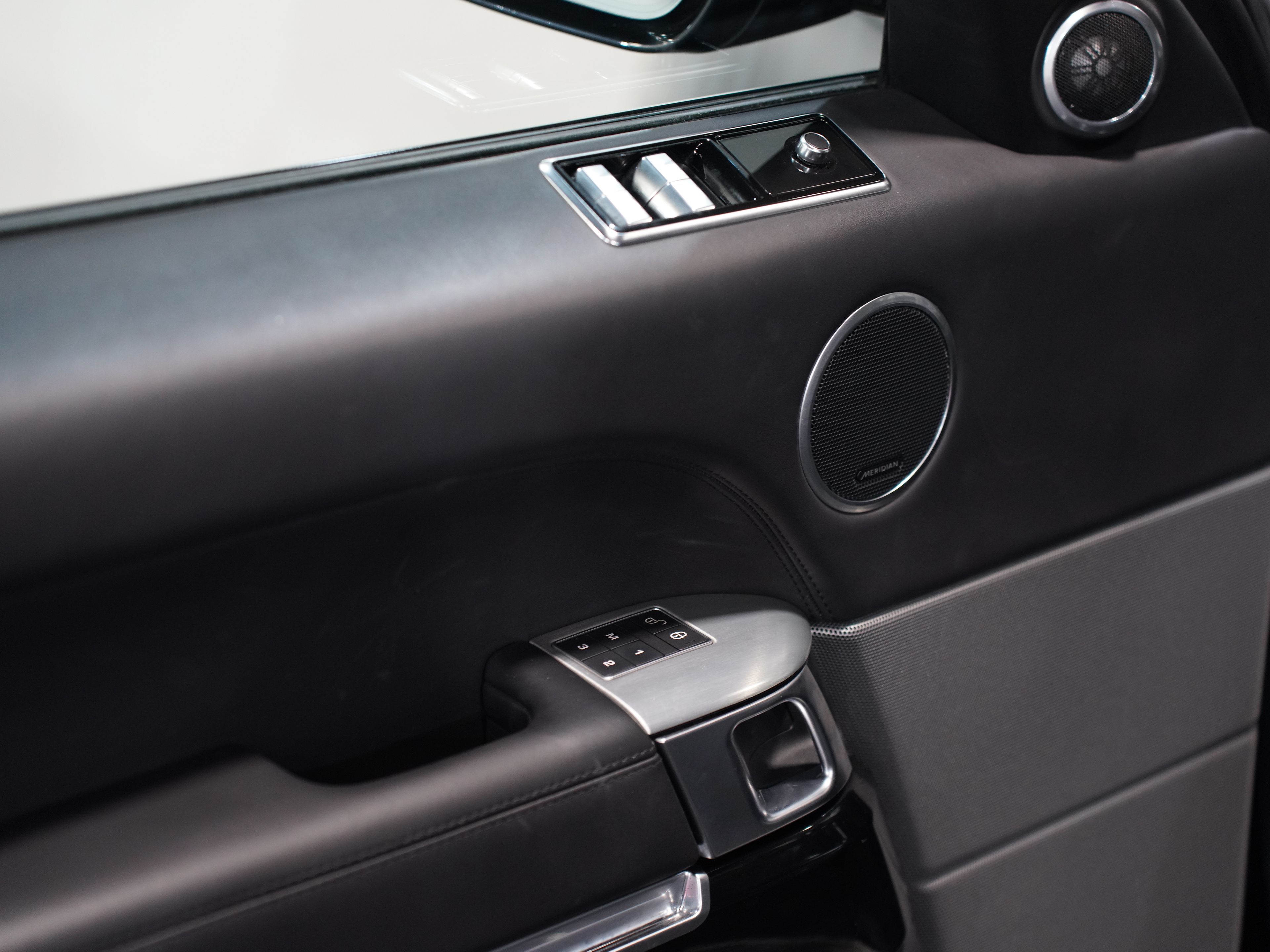 BOSPHORUS GREY, 2018 LAND ROVER RANGE ROVER SPORT Image 22