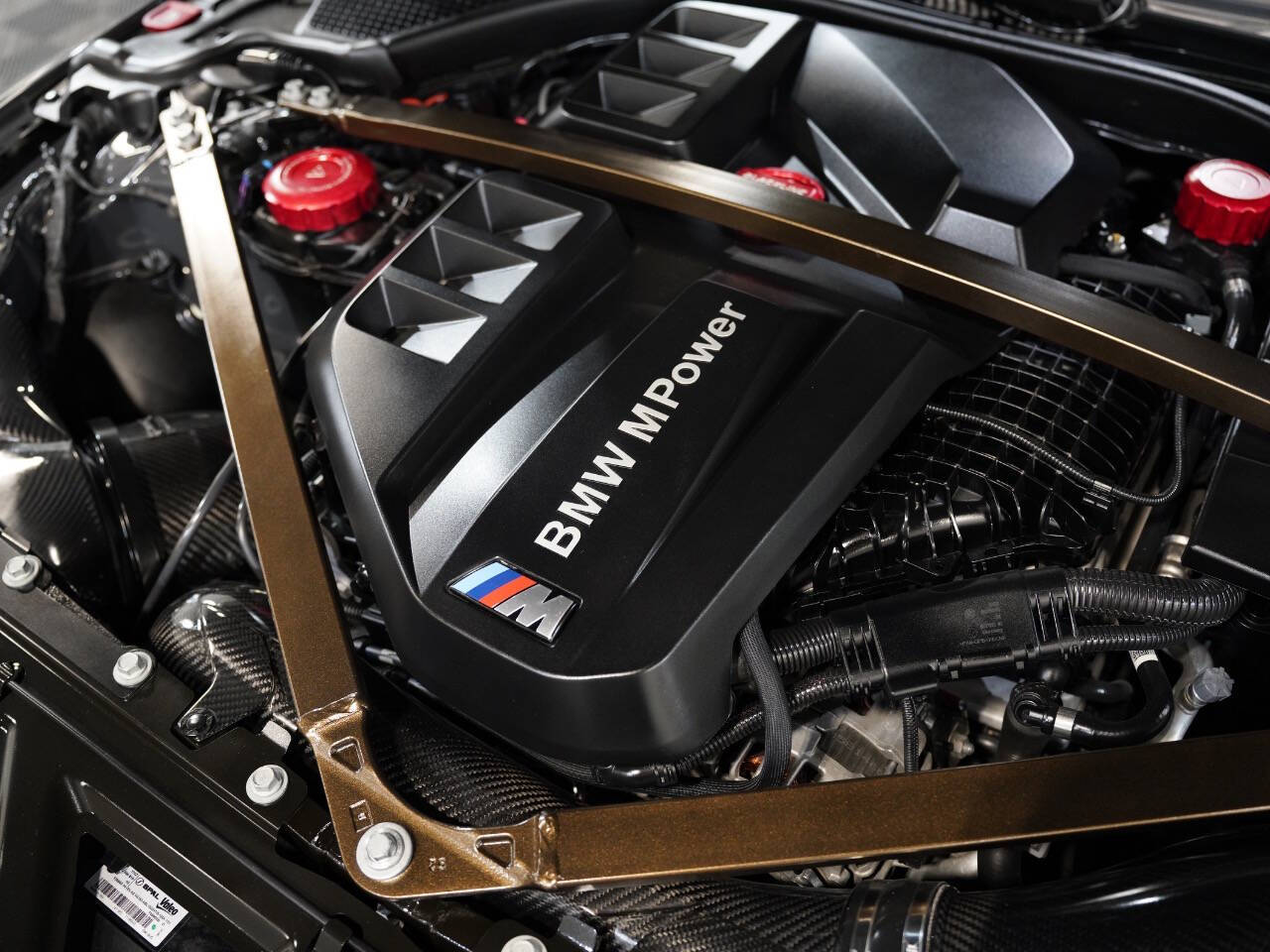 INDIVIDUAL DRAVIT GREY METALLIC, 2022 BMW M3 Image 55