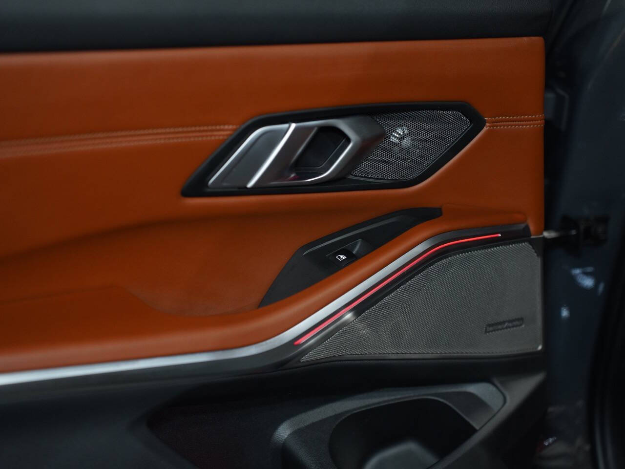 INDIVIDUAL DRAVIT GREY METALLIC, 2022 BMW M3 Image 30