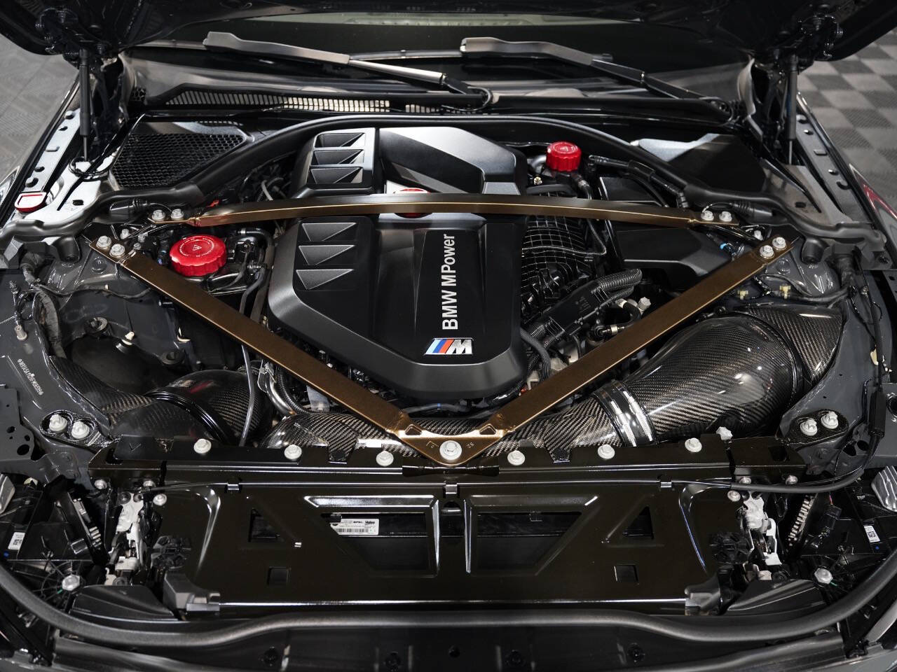 INDIVIDUAL DRAVIT GREY METALLIC, 2022 BMW M3 Image 53