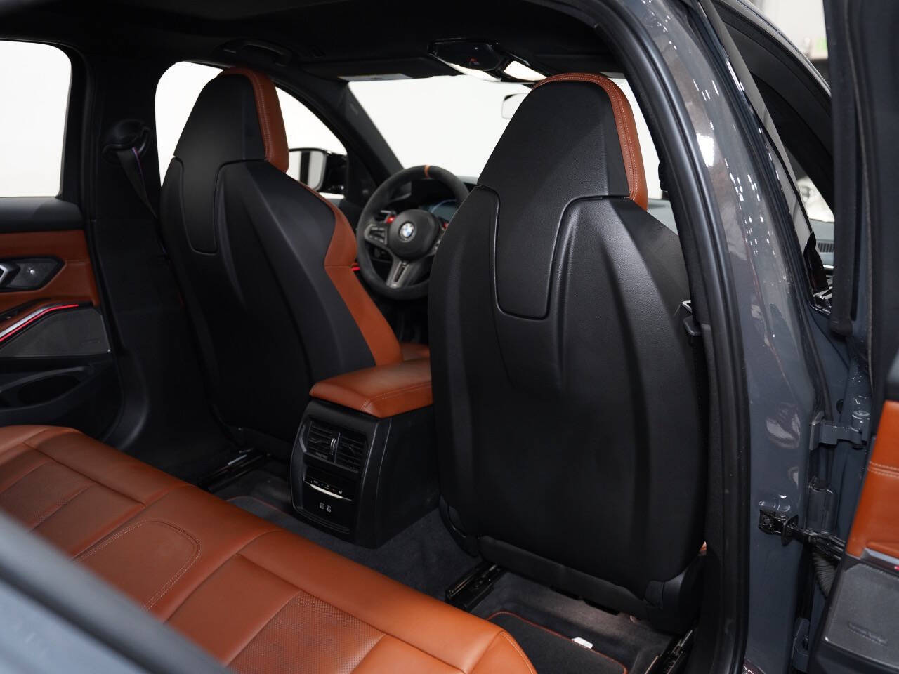 INDIVIDUAL DRAVIT GREY METALLIC, 2022 BMW M3 Image 42