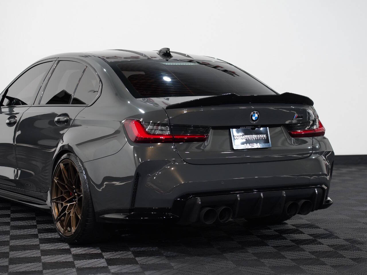 INDIVIDUAL DRAVIT GREY METALLIC, 2022 BMW M3 Image 18