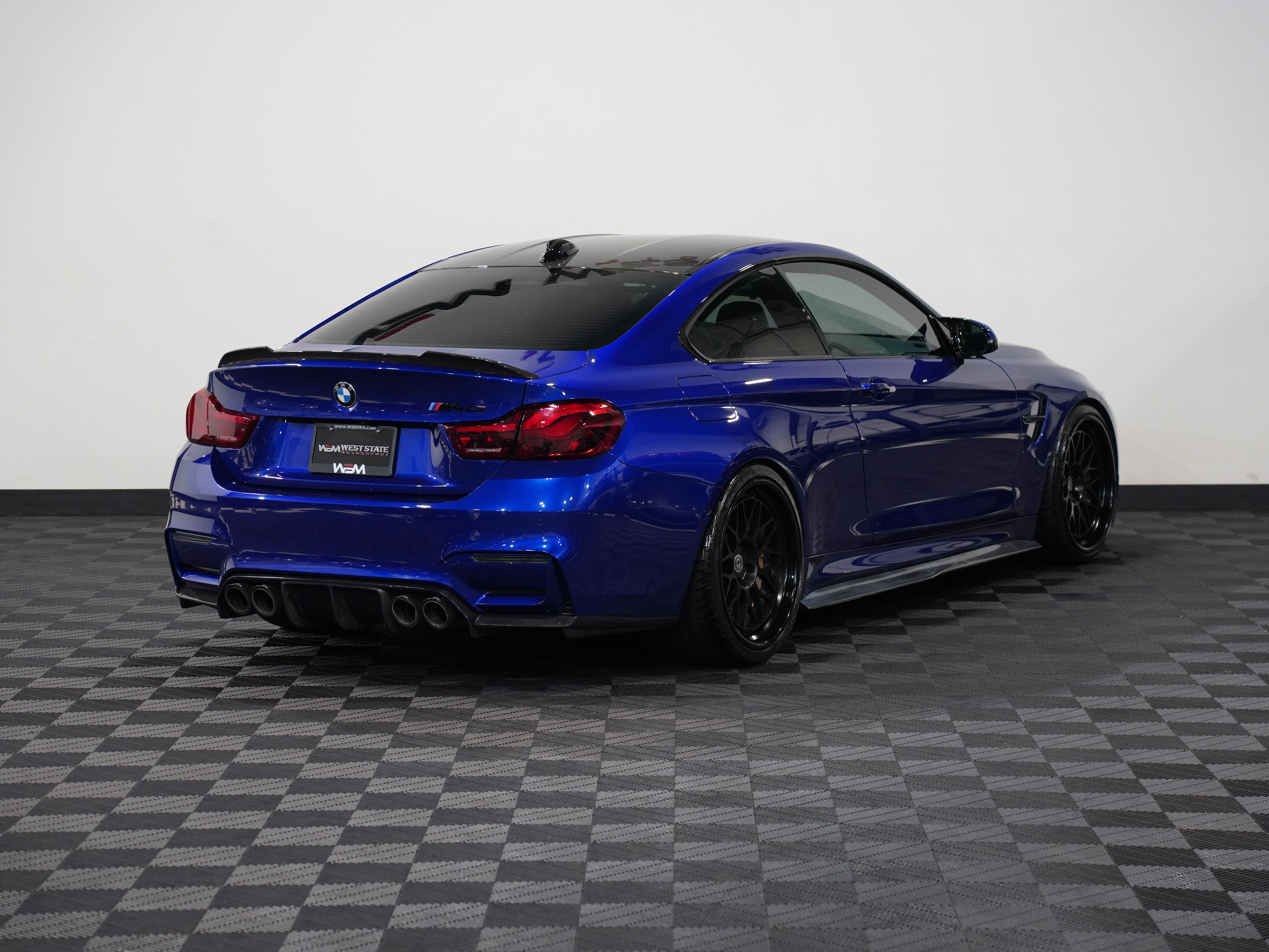2019 BMW M4 Image 6